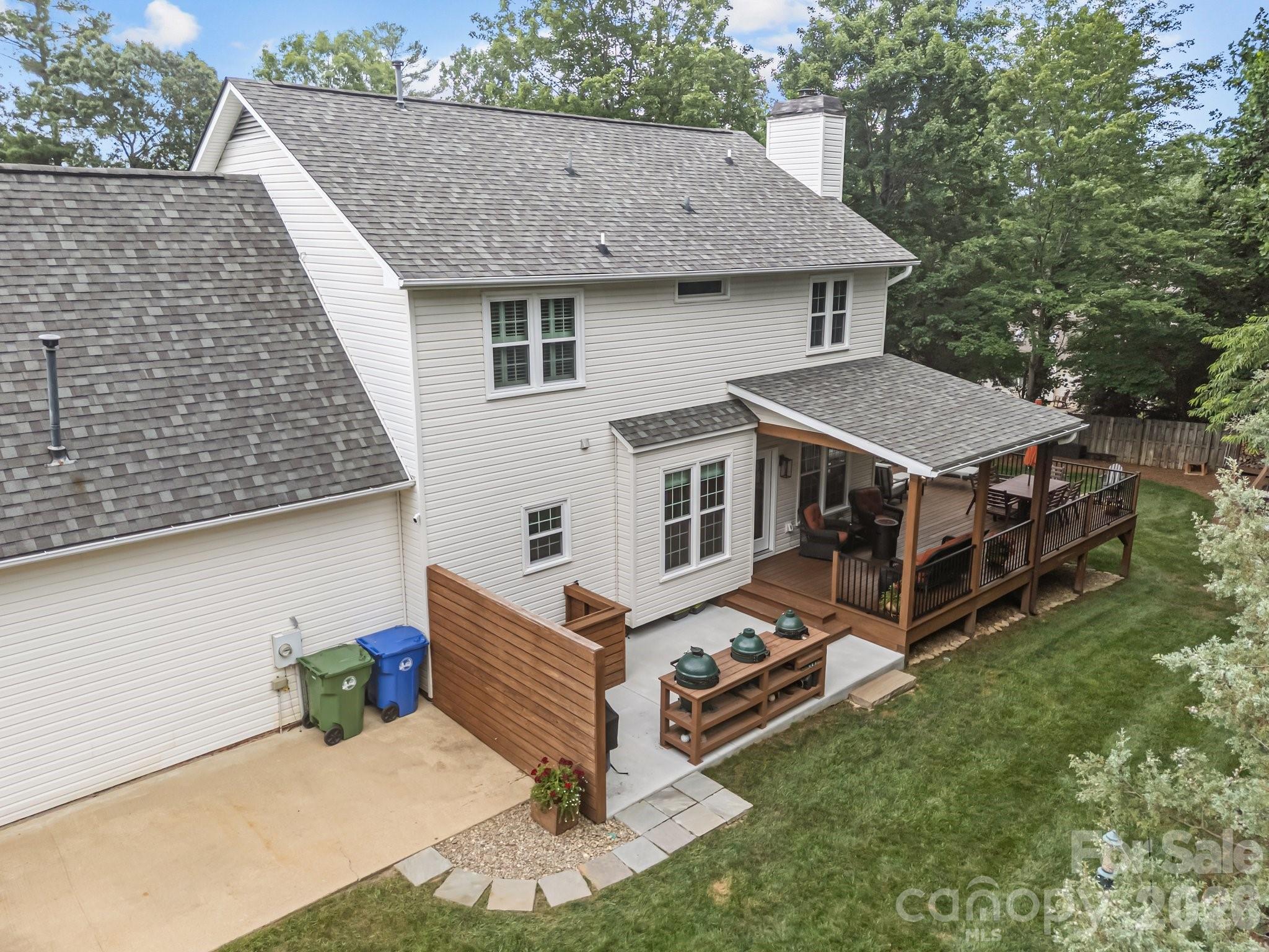 200 Windsor Forest Circle — Fletcher