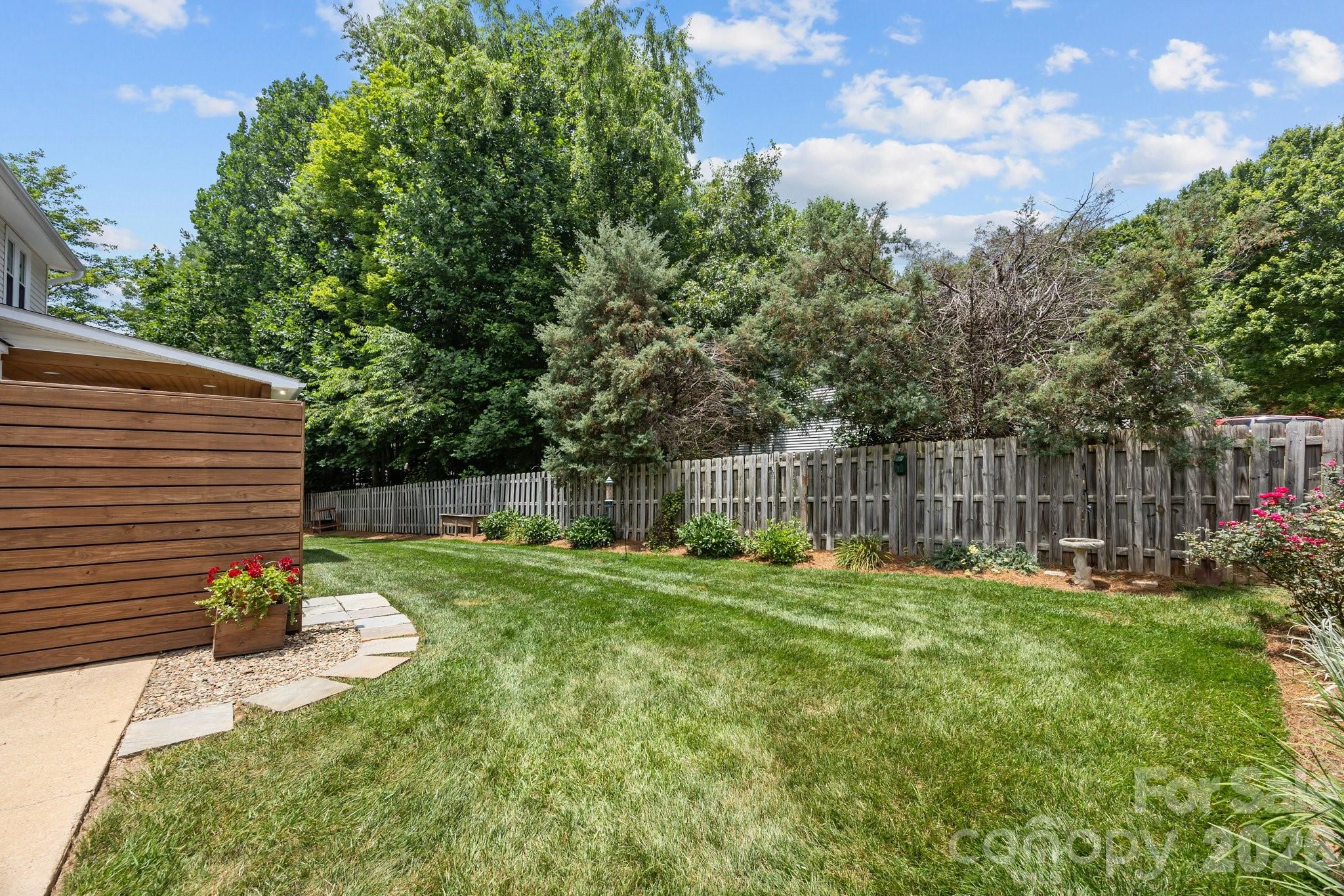 200 Windsor Forest Circle — Fletcher