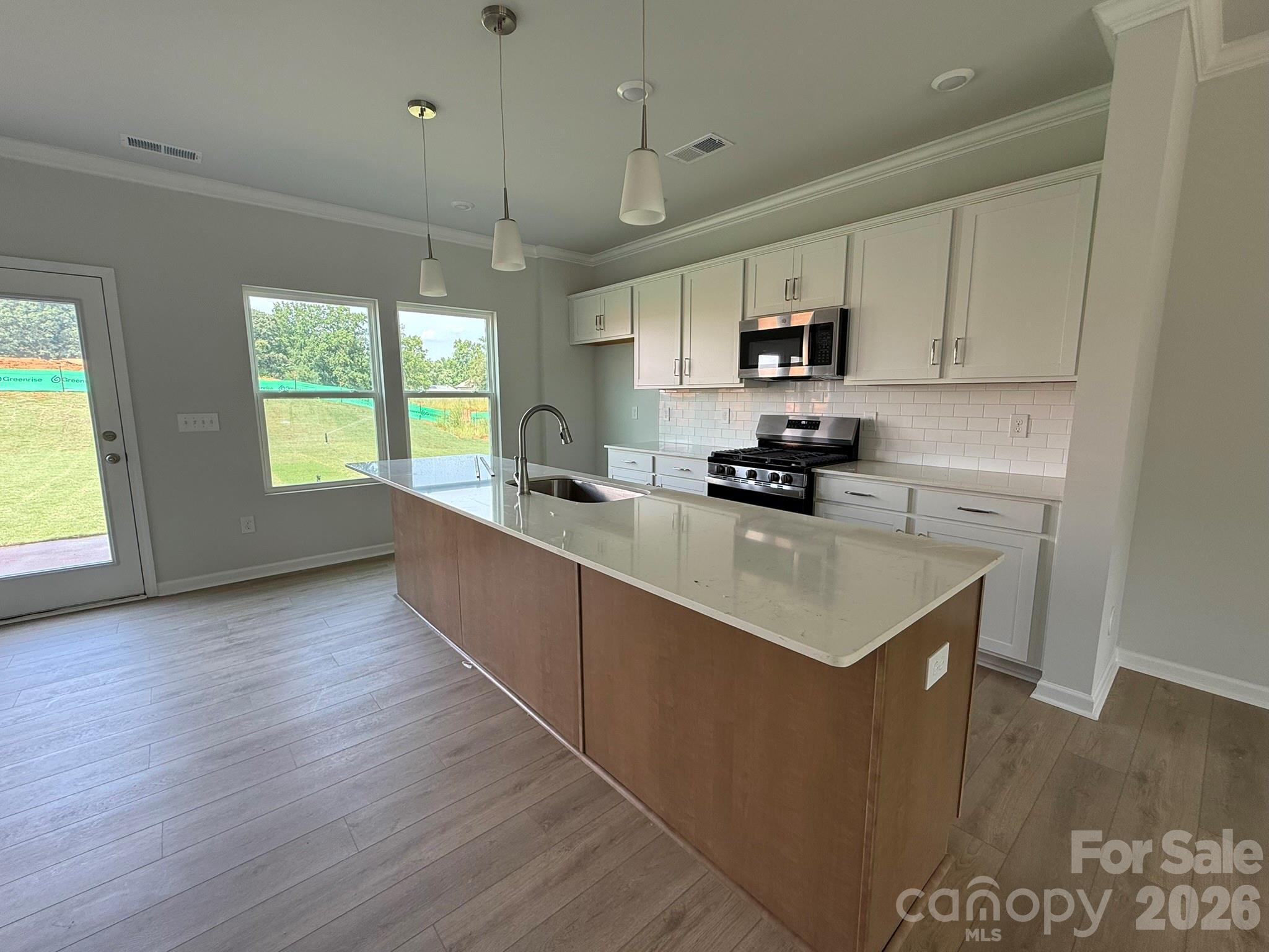 1231 Bansal Drive — Charlotte
