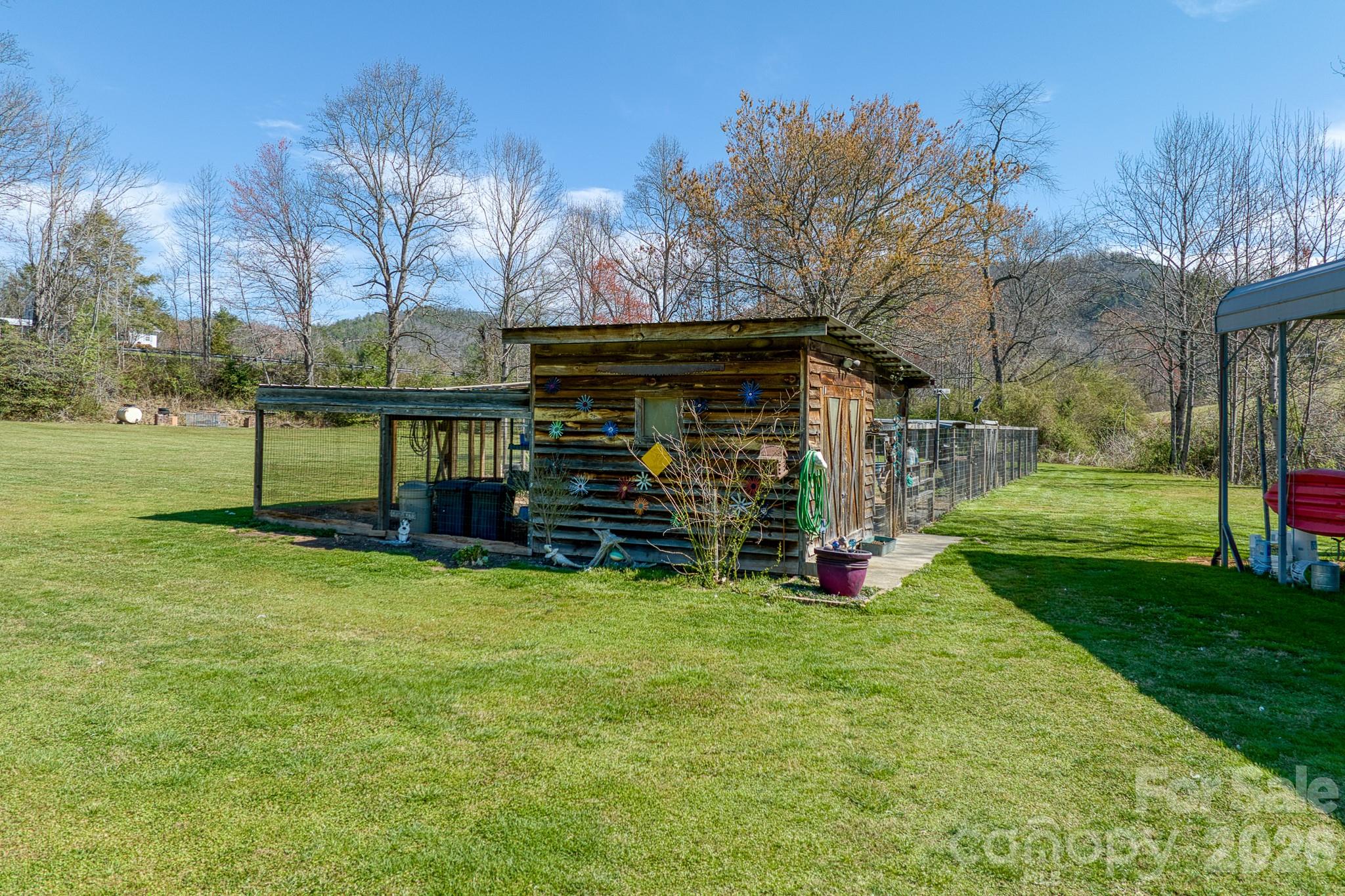 2456 Hendersonville Highway — Pisgah Forest