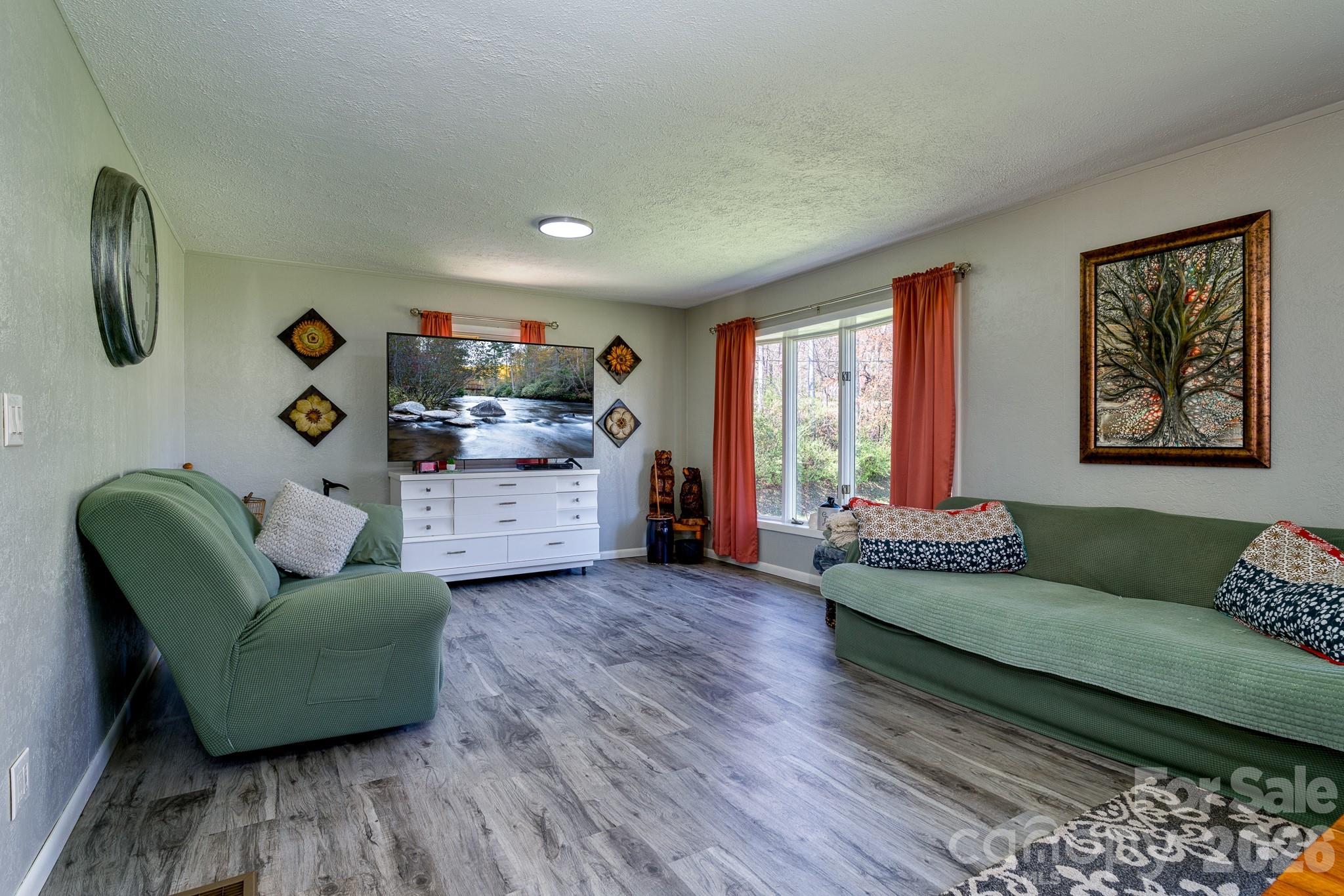 2456 Hendersonville Highway — Pisgah Forest