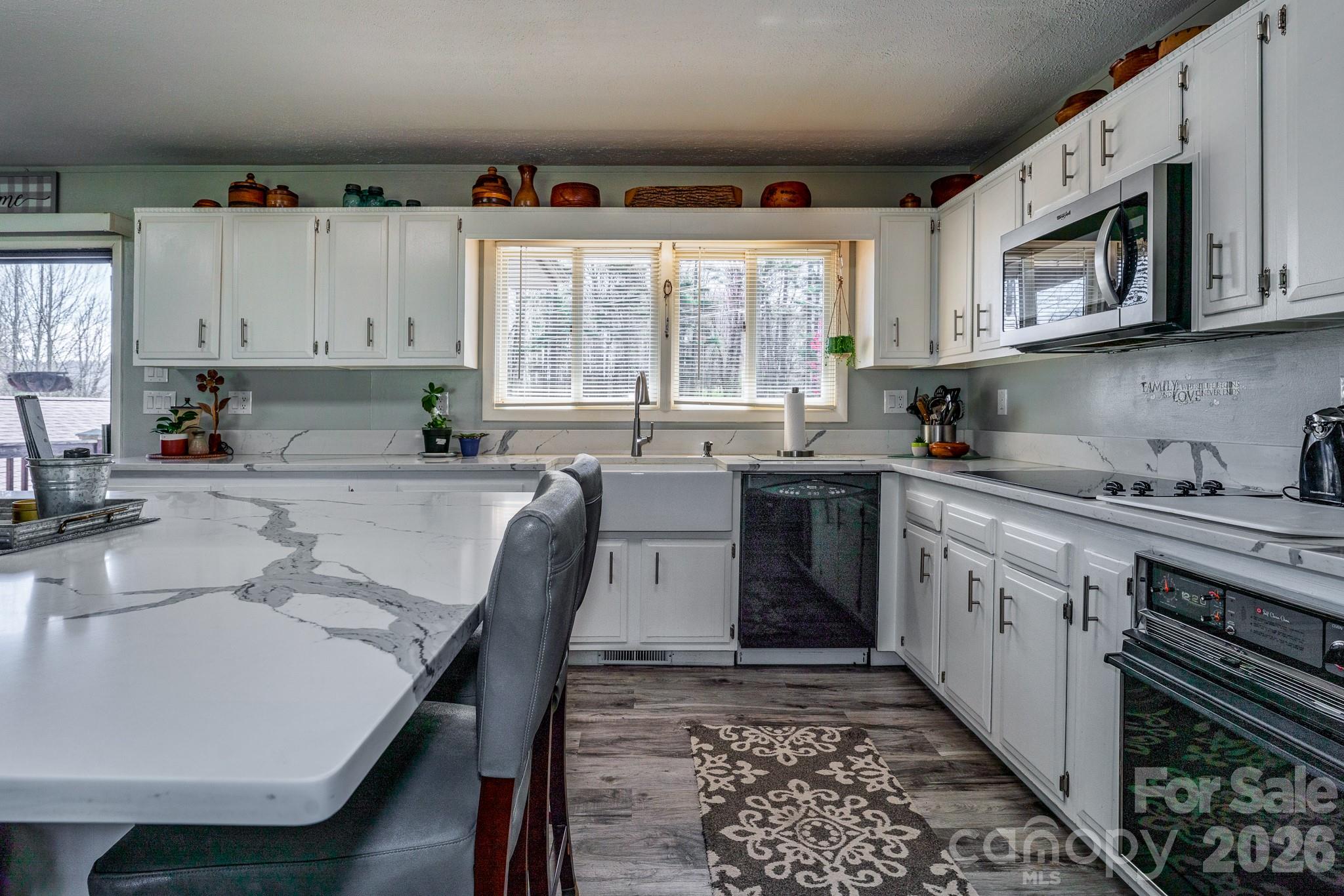 2456 Hendersonville Highway — Pisgah Forest