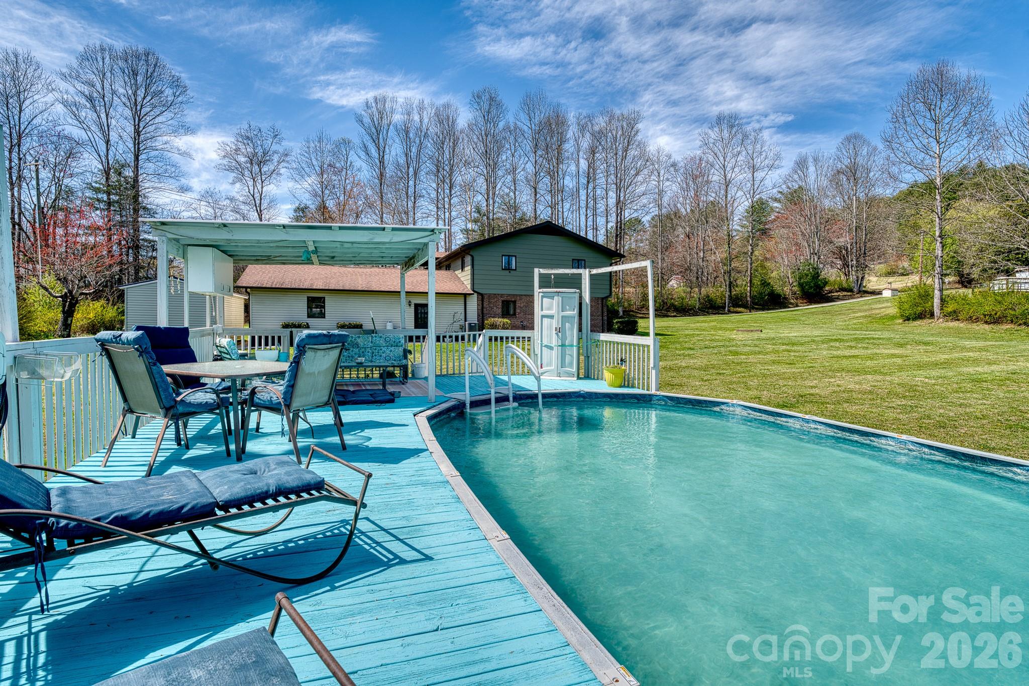 2456 Hendersonville Highway — Pisgah Forest