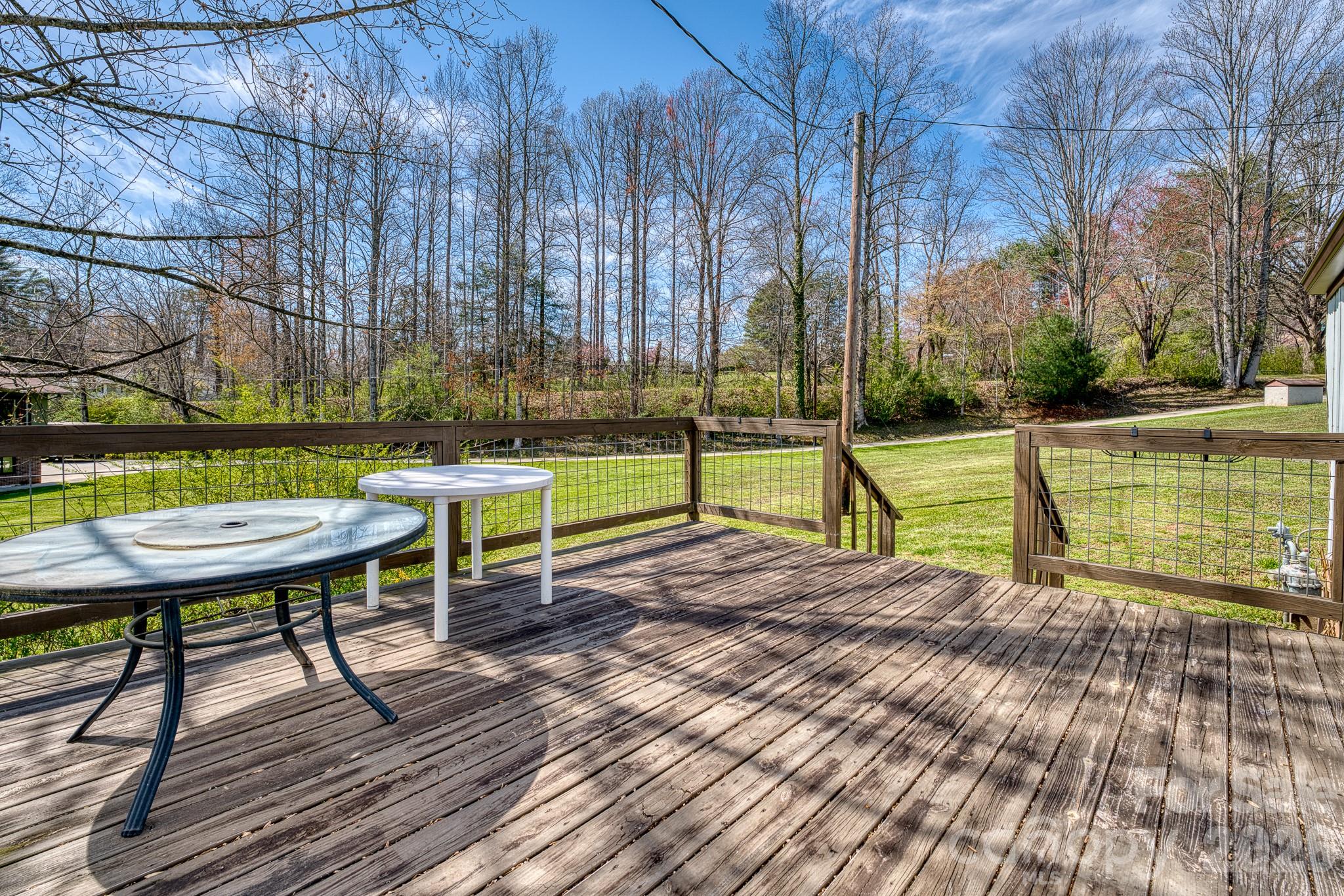 2456 Hendersonville Highway — Pisgah Forest