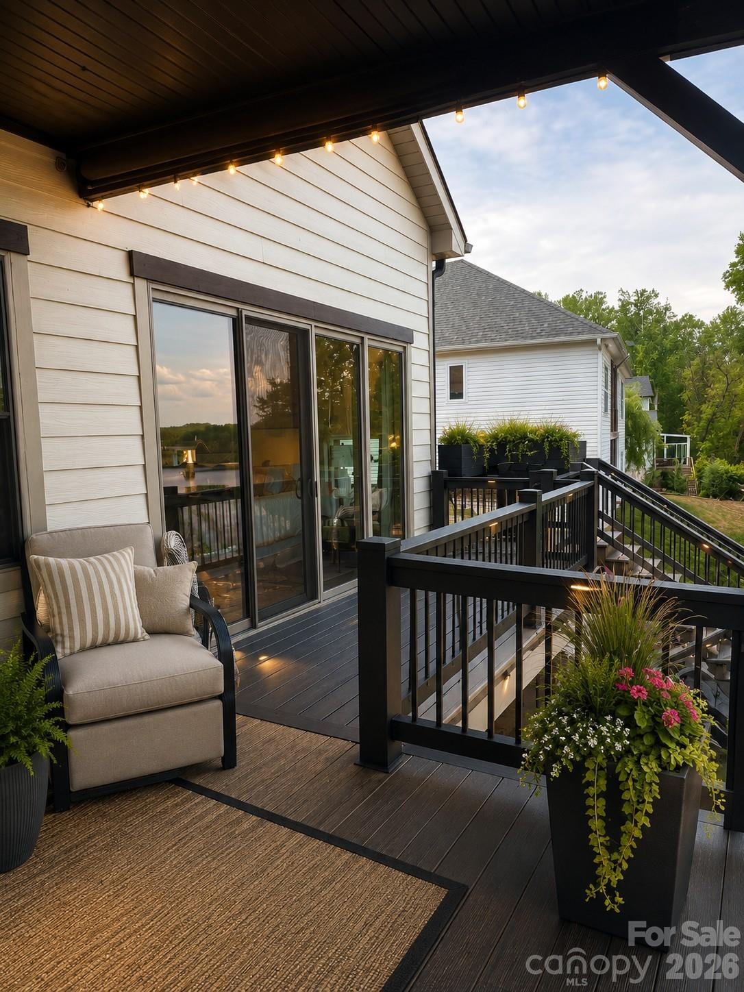 5888 Wood Duck Way — Catawba