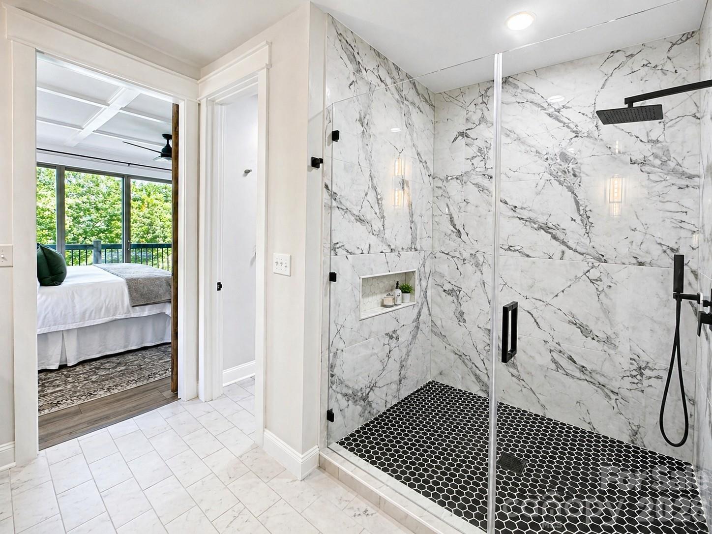 5888 Wood Duck Way — Catawba
