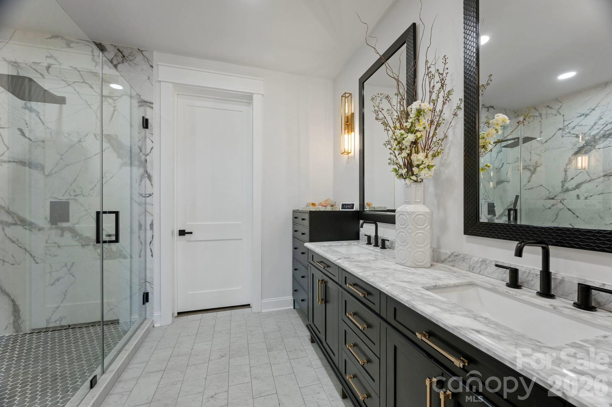 5888 Wood Duck Way — Catawba