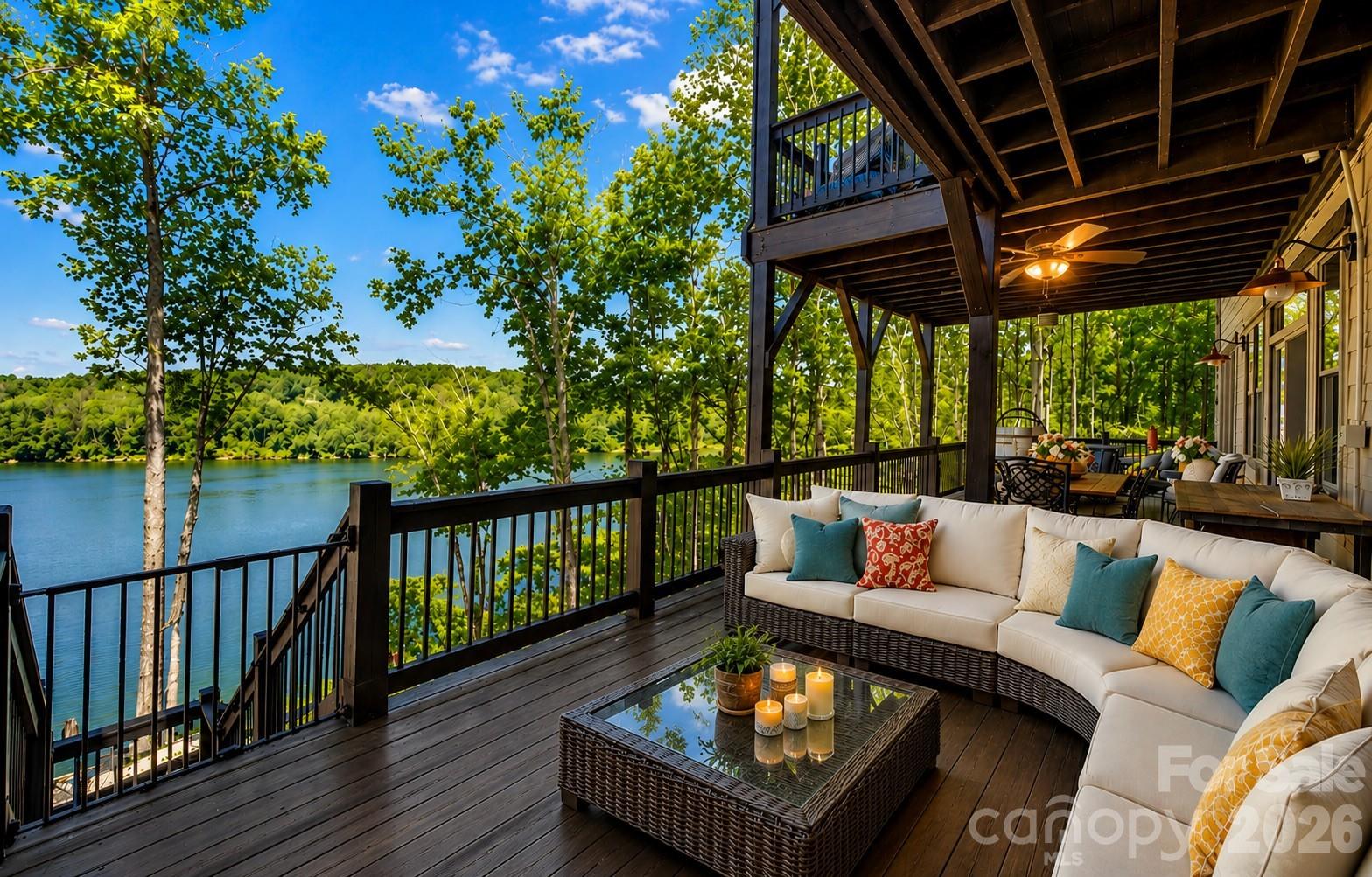 5888 Wood Duck Way — Catawba