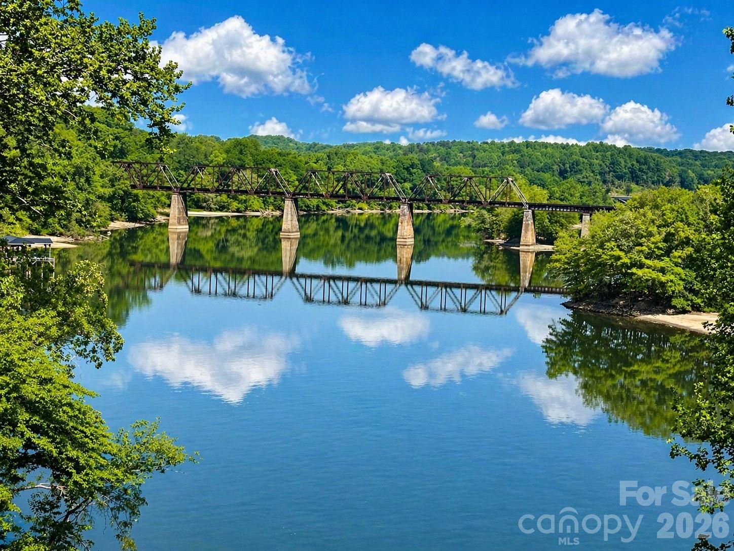 5888 Wood Duck Way — Catawba