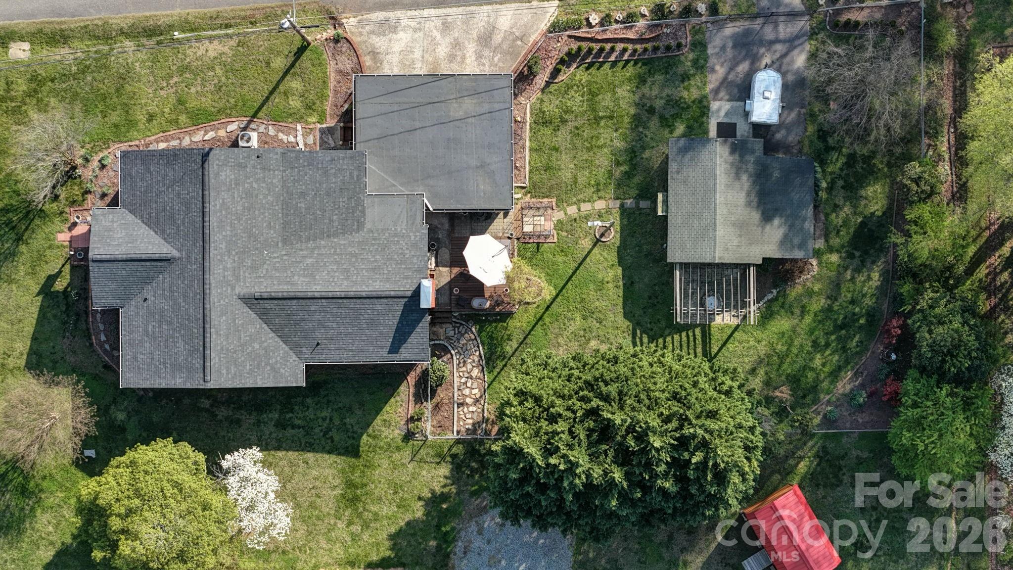175 Buffalo Shoals Road — Lincolnton