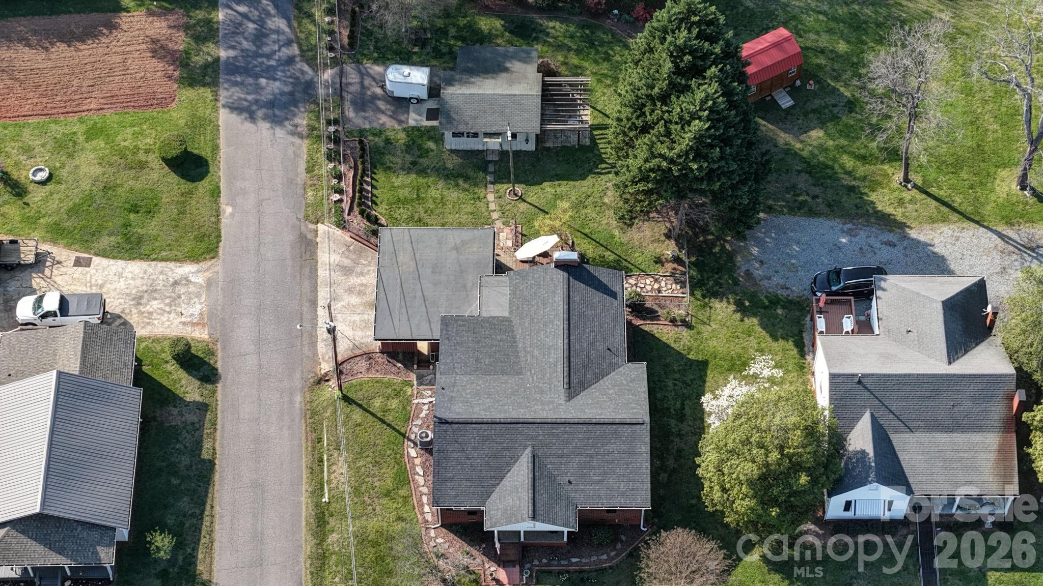 175 Buffalo Shoals Road — Lincolnton