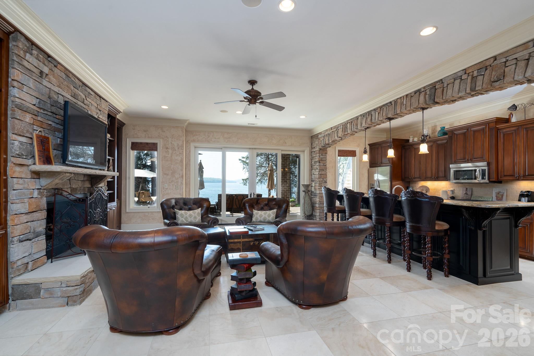 144 Moss Bank Court — New London