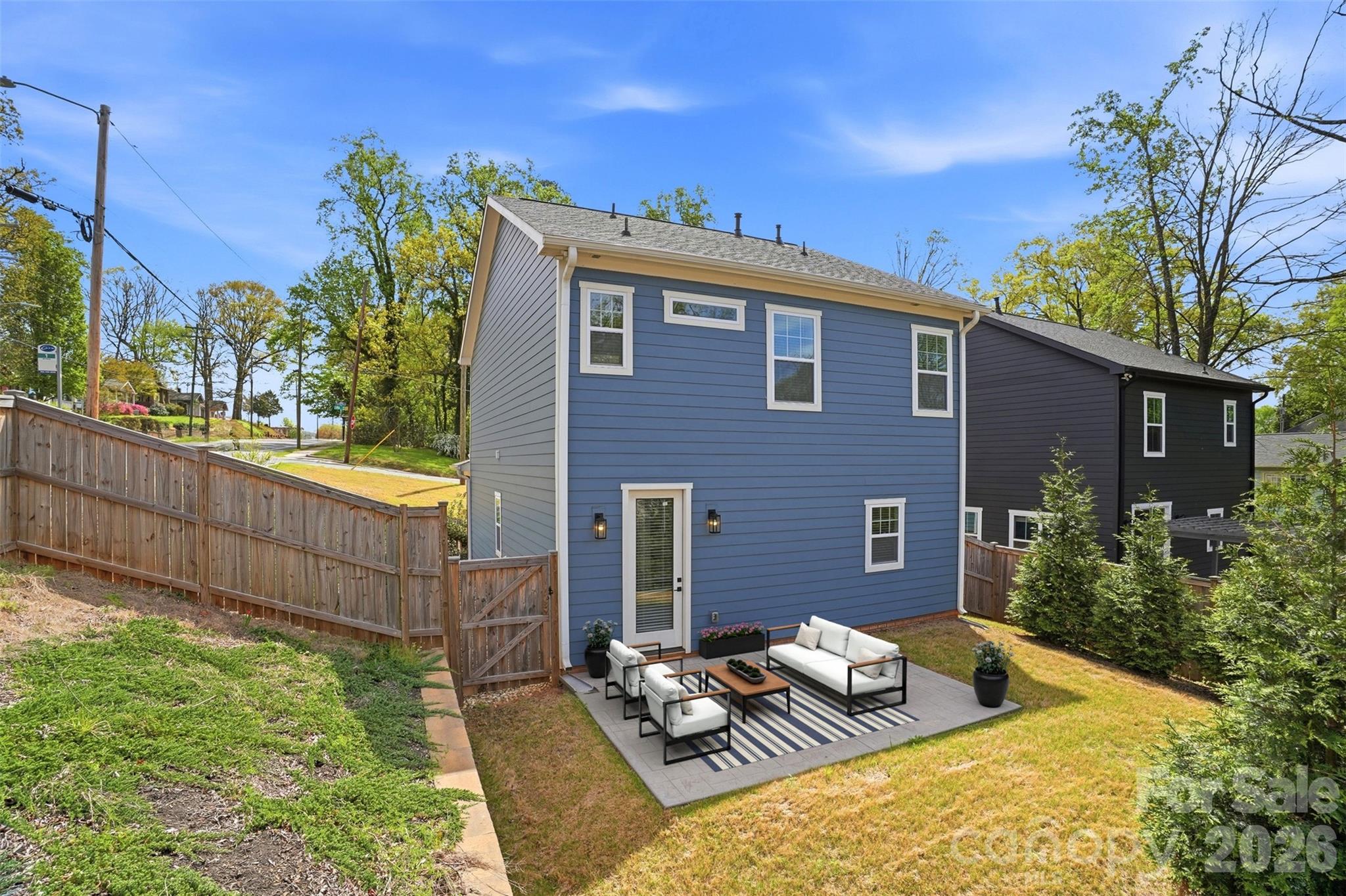 302 Lima Avenue — Charlotte