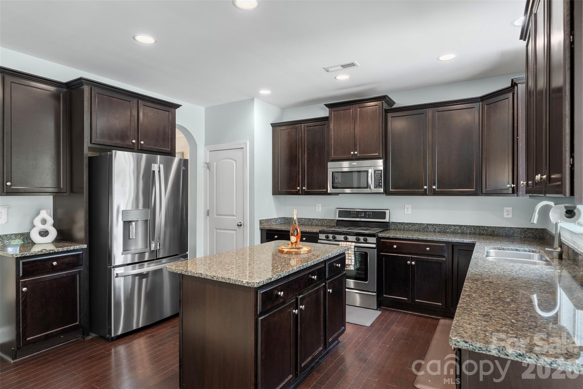 975 Rock Forest Way — Fort Mill