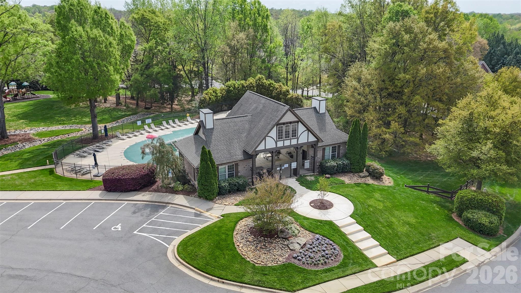 975 Rock Forest Way — Fort Mill