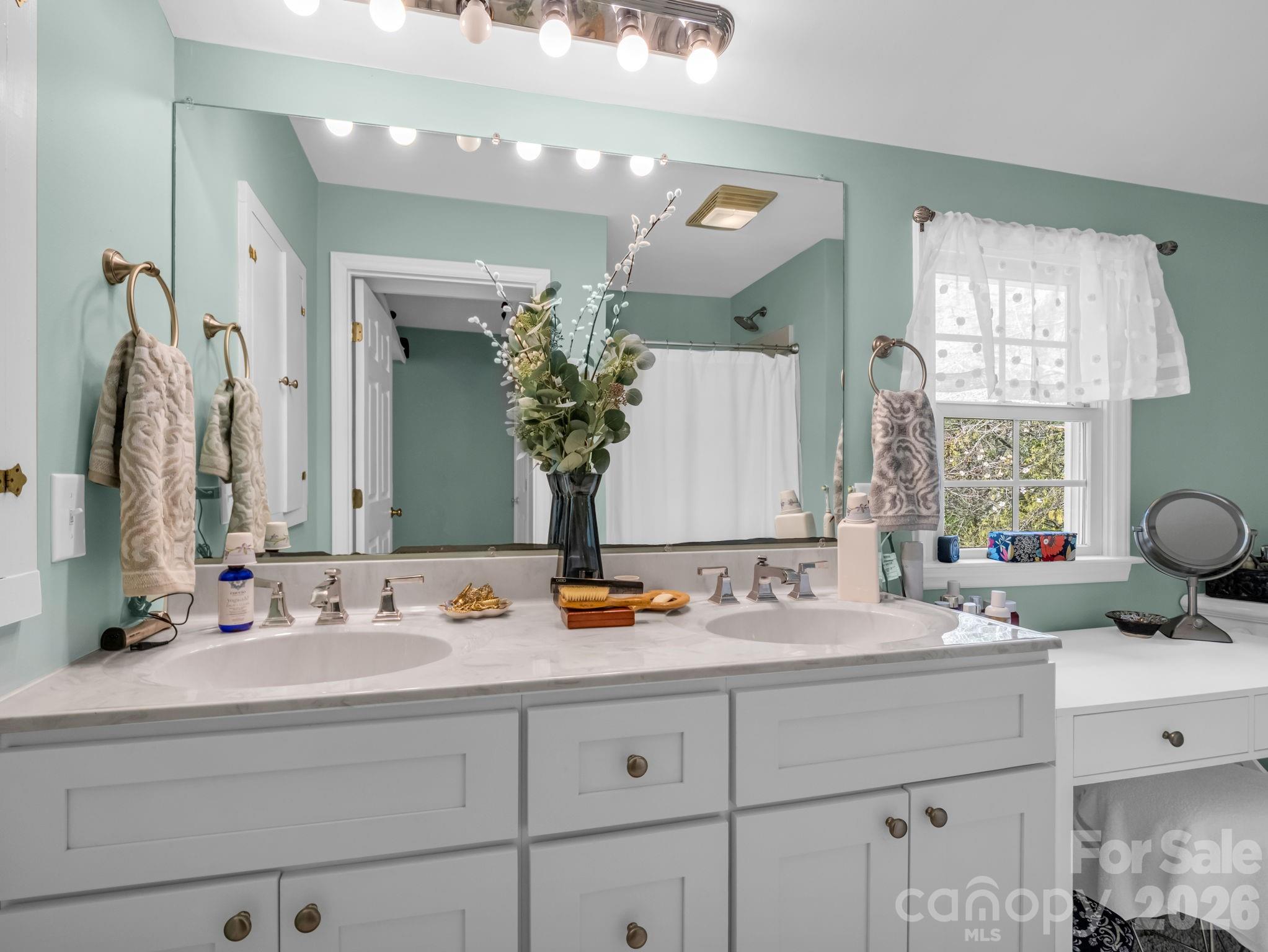 527 N Main Street — Rutherfordton