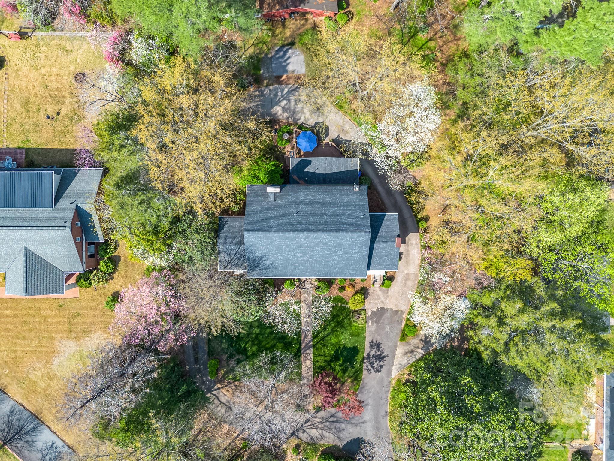 527 N Main Street — Rutherfordton