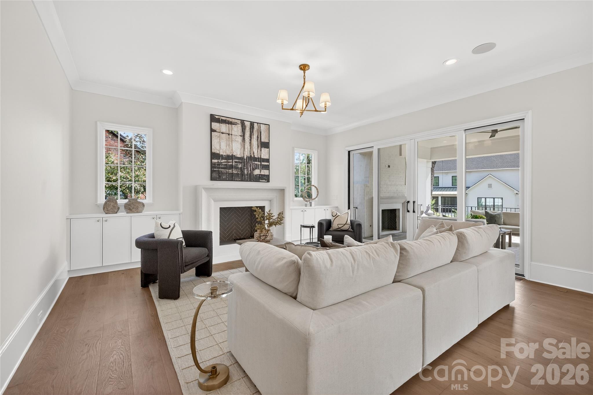 914 Edinburgh Lane — Charlotte
