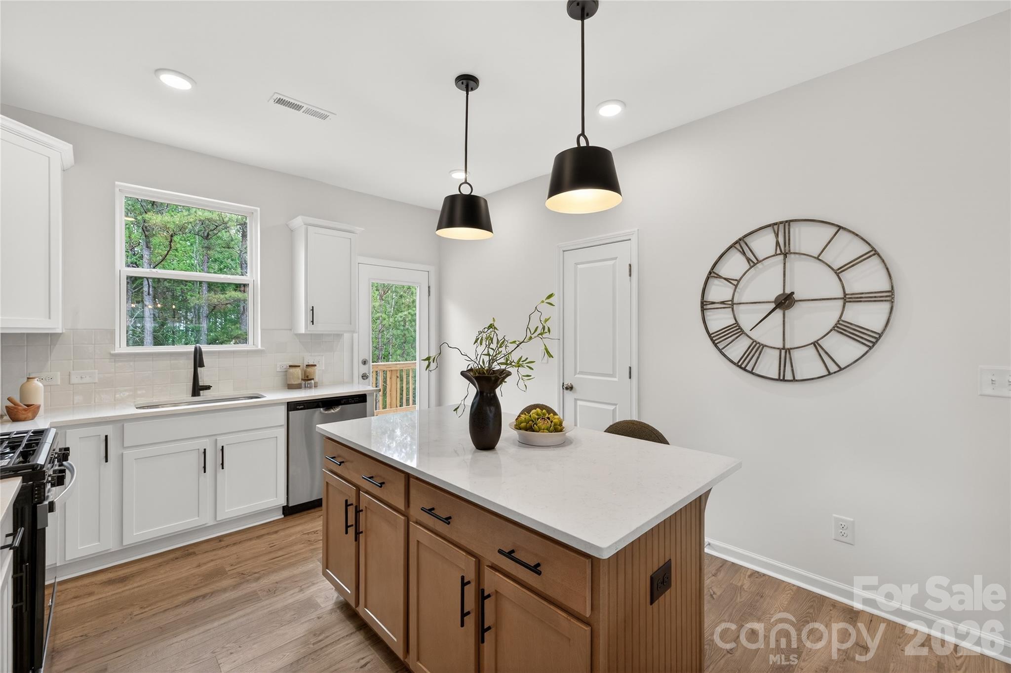 10345 Lakeshore Drive #84 — Lancaster