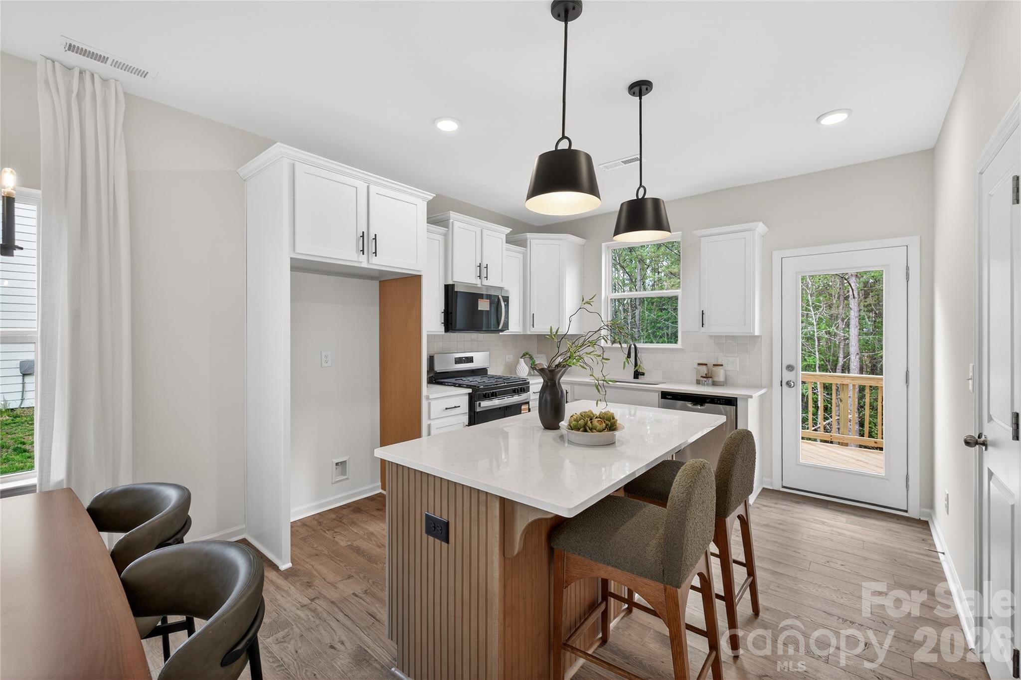 10345 Lakeshore Drive #84 — Lancaster