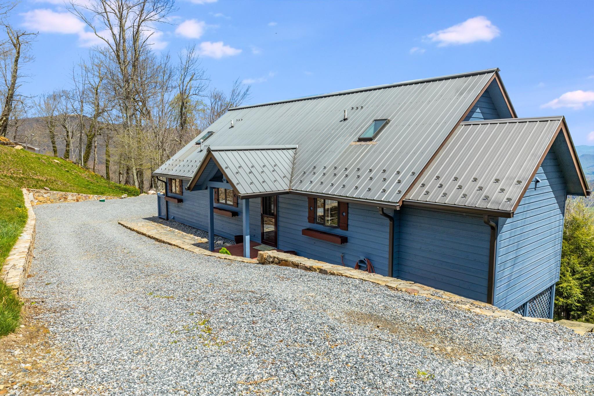 234 Upper Lookout Drive — Mars Hill