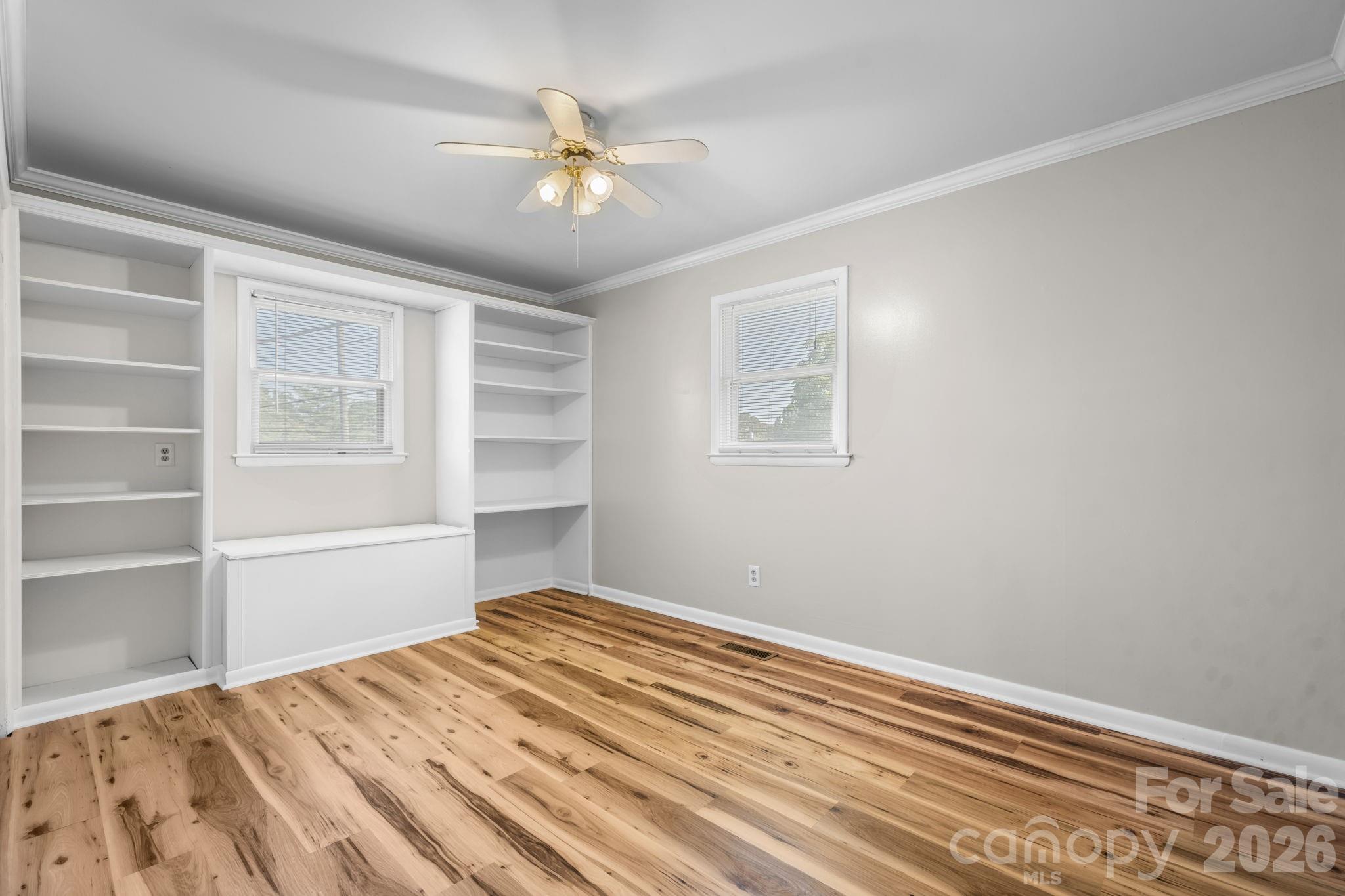 5208 W Piedmont Circle — Conover