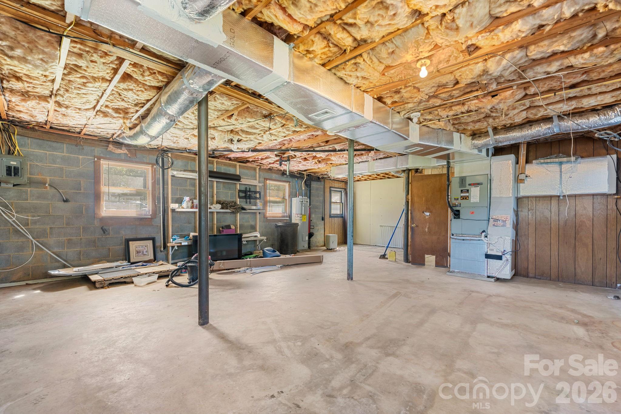 5208 W Piedmont Circle — Conover