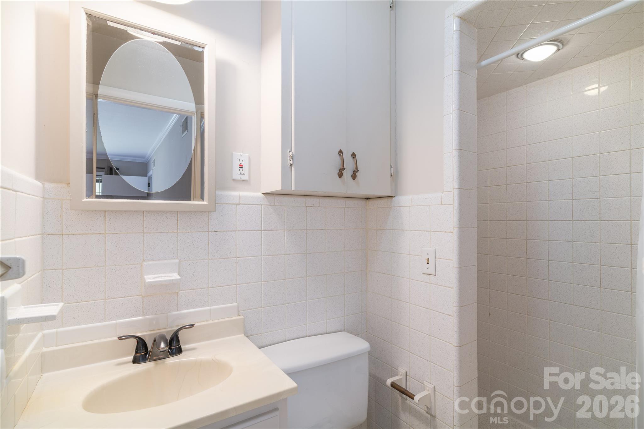 2200 Armstrong Park Drive — Gastonia