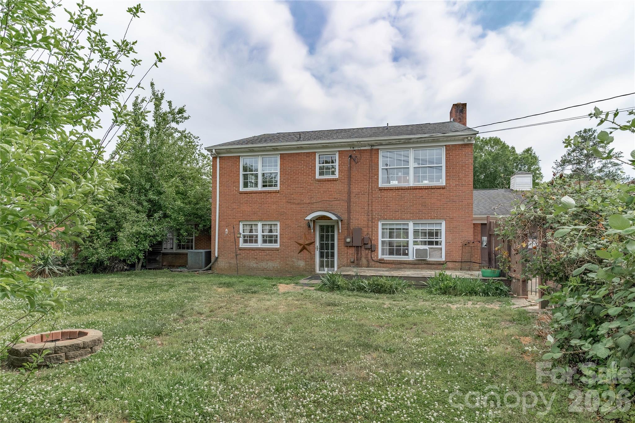 2200 Armstrong Park Drive — Gastonia