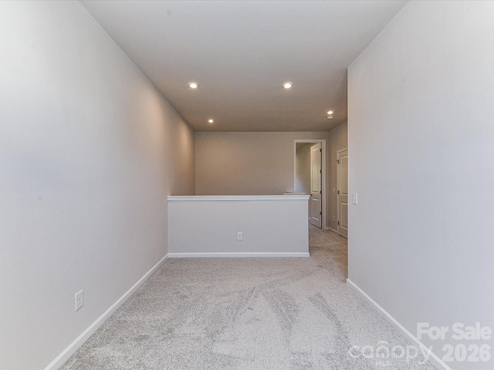 3041 Hutton Gardens Lane — Charlotte