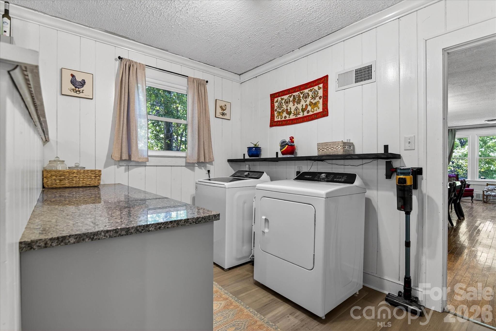 30640 Lockwood Drive — Albemarle