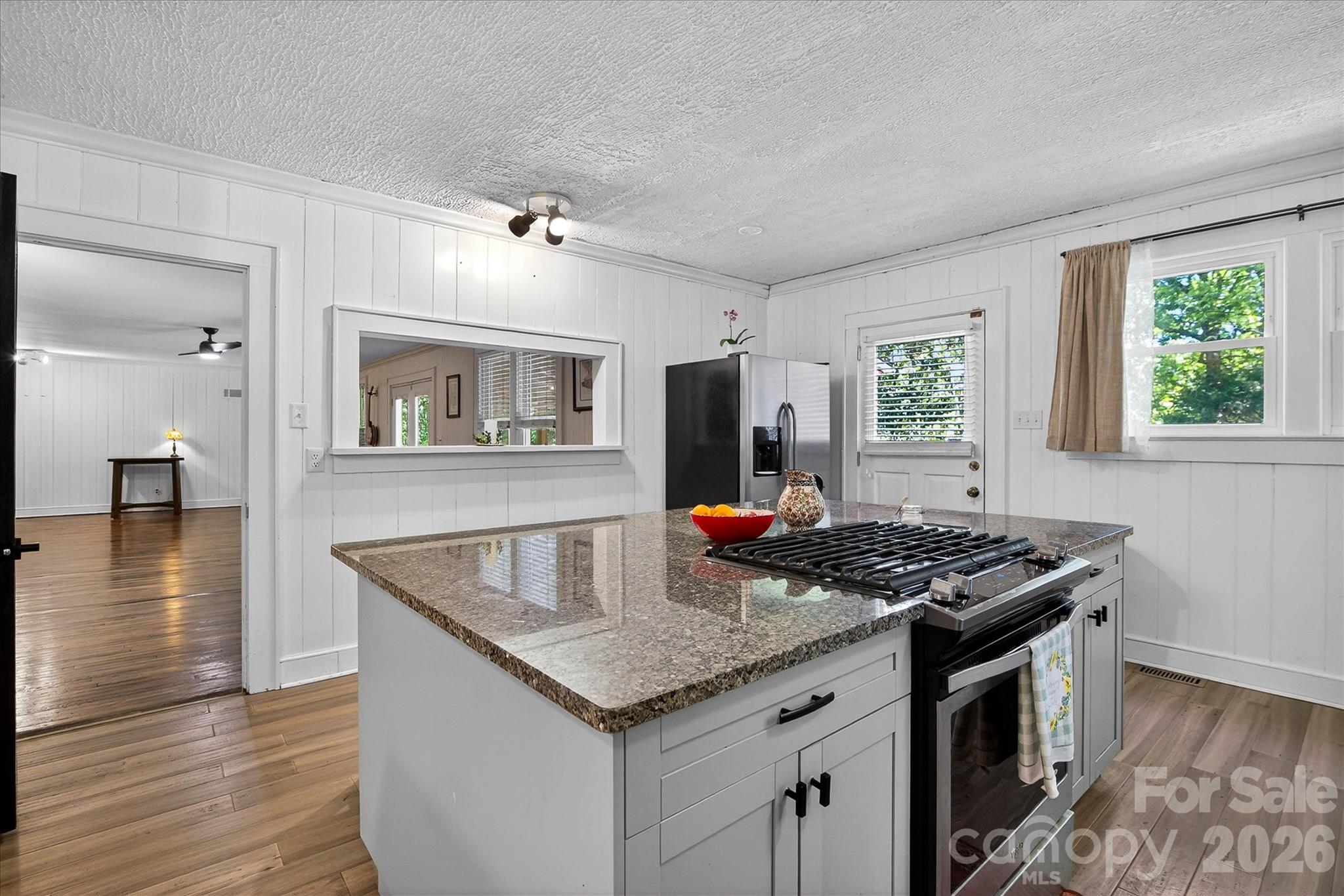 30640 Lockwood Drive — Albemarle