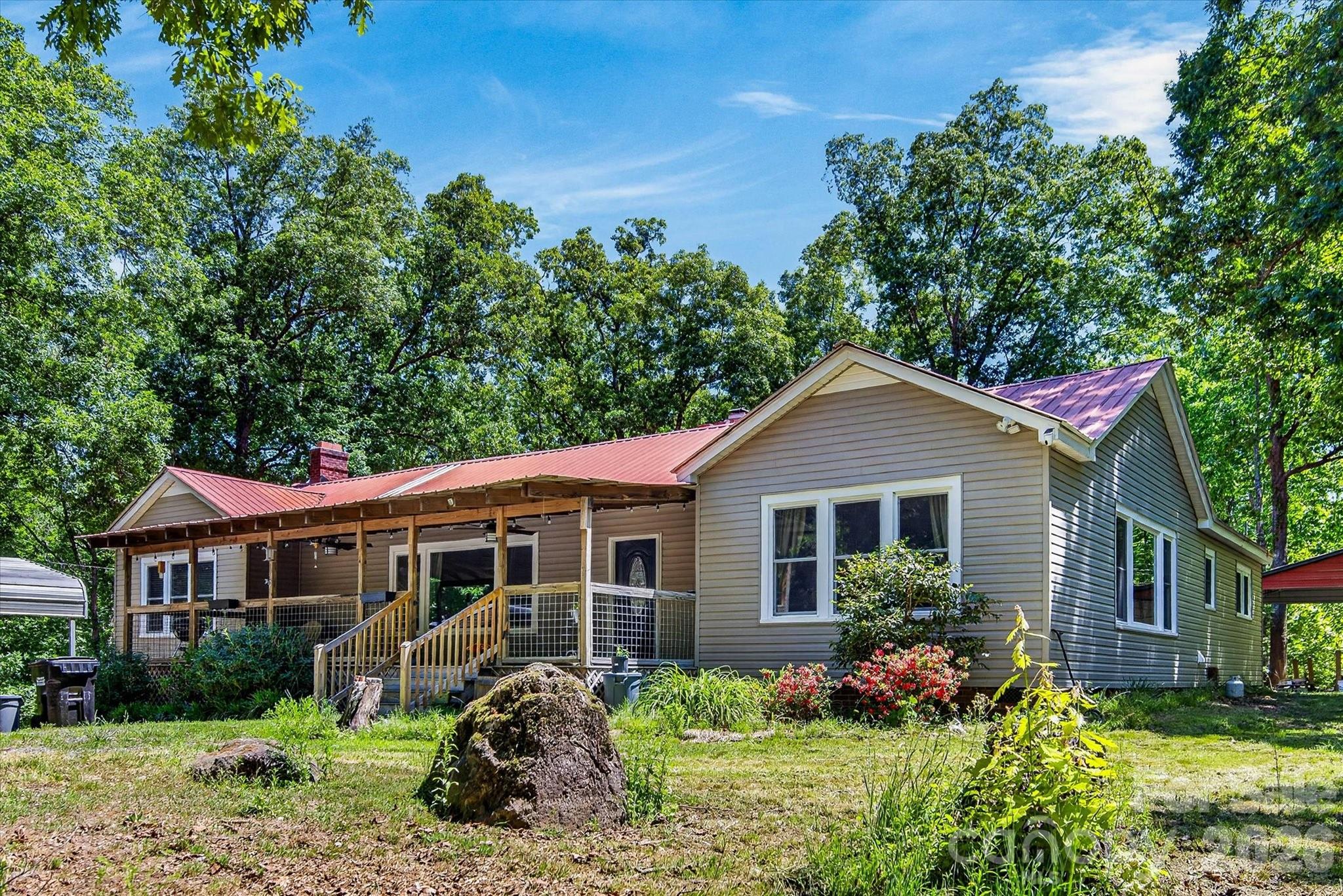 30640 Lockwood Drive — Albemarle