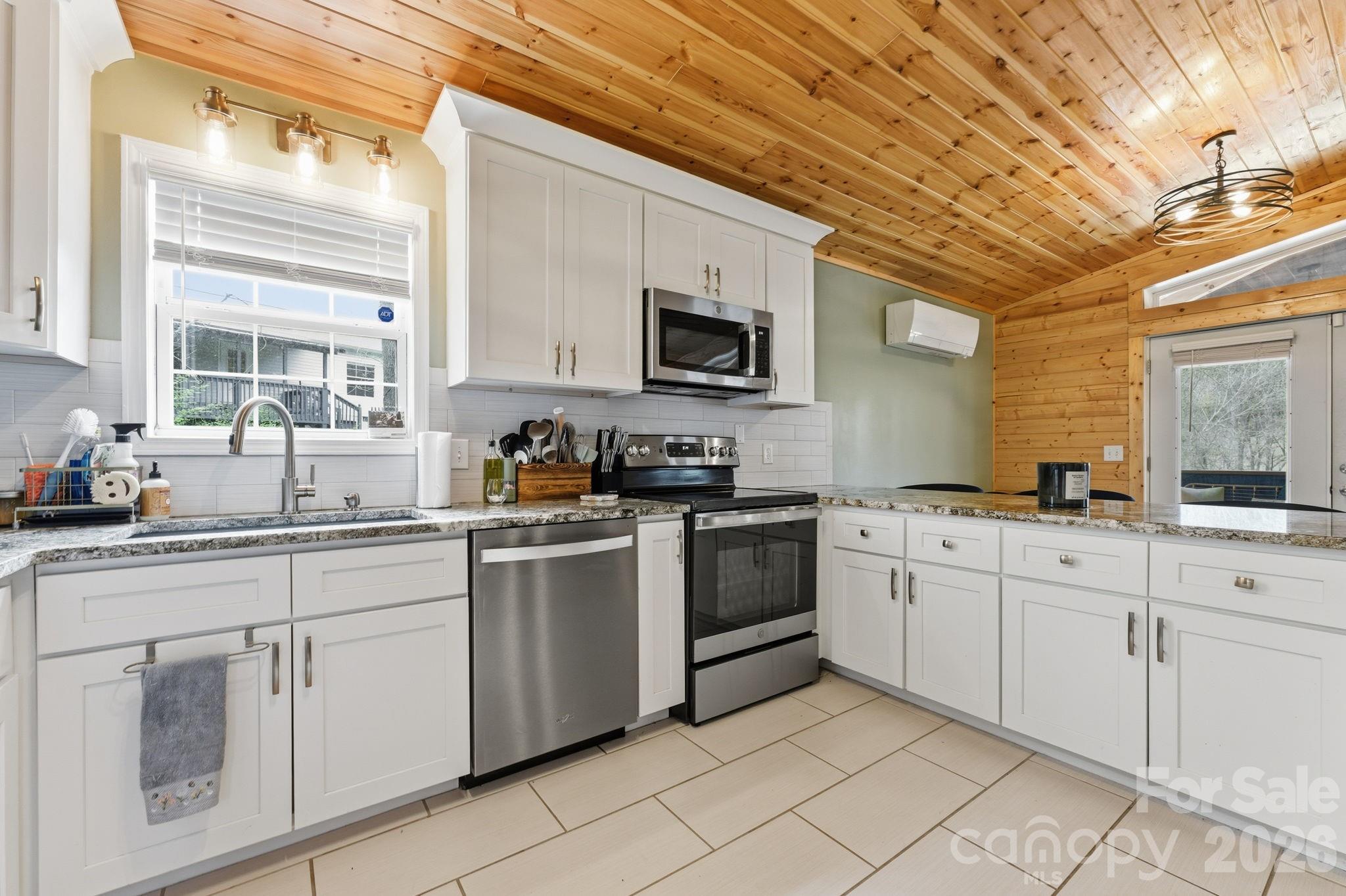 81 Bullfrog Cove Road — Sylva