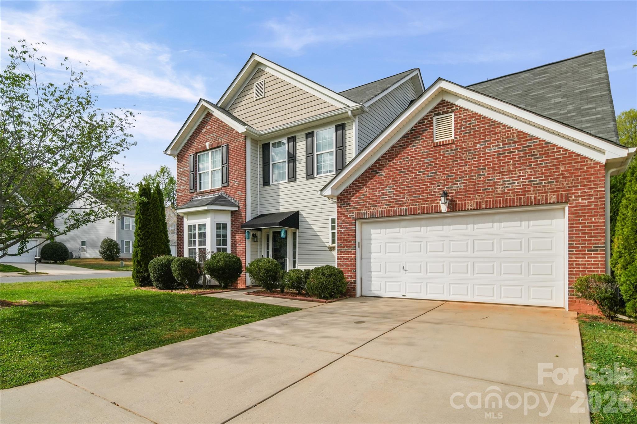 2001 Lake Vista Drive — Mount Holly
