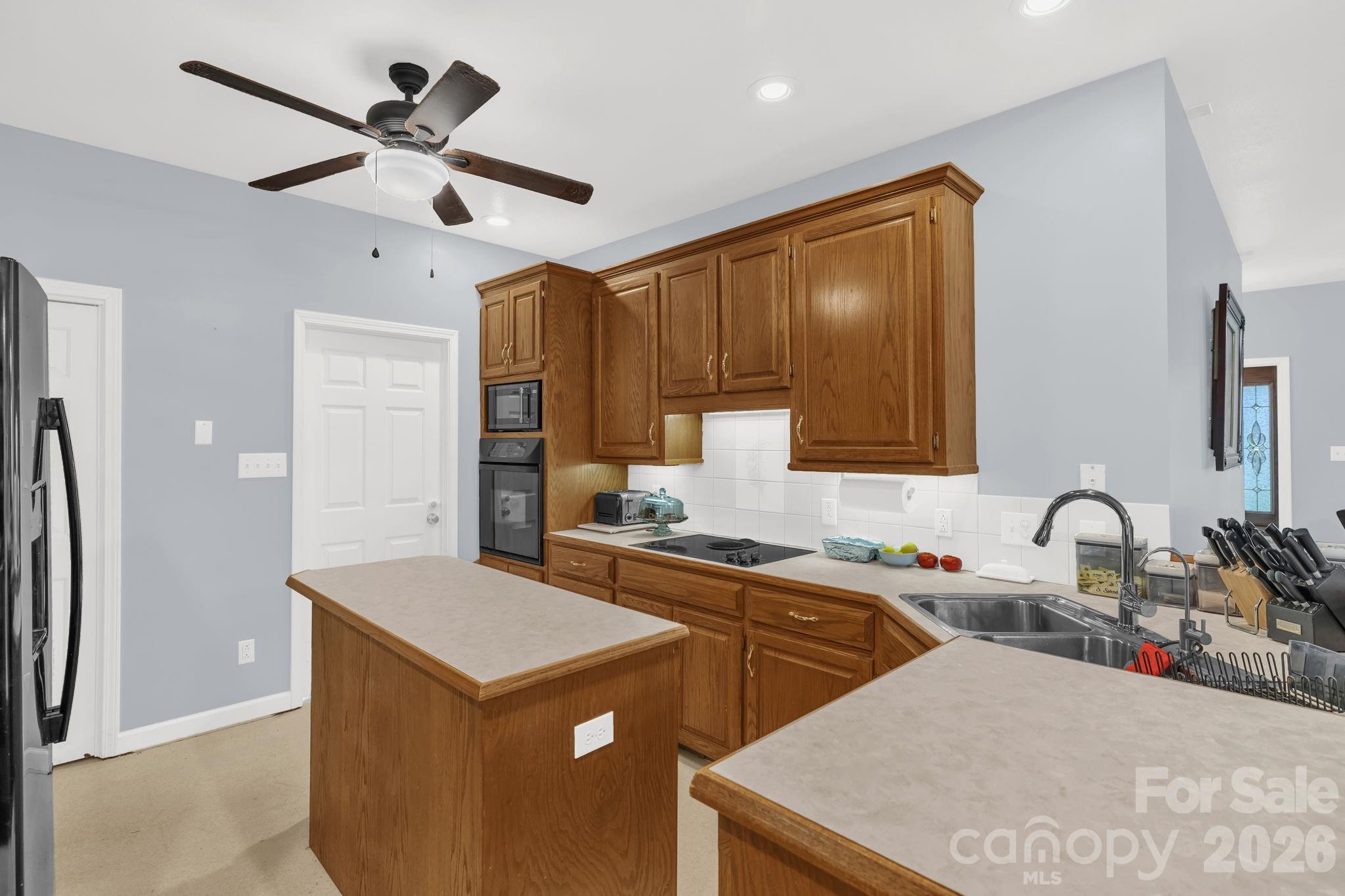 115 Emma Lane — Statesville