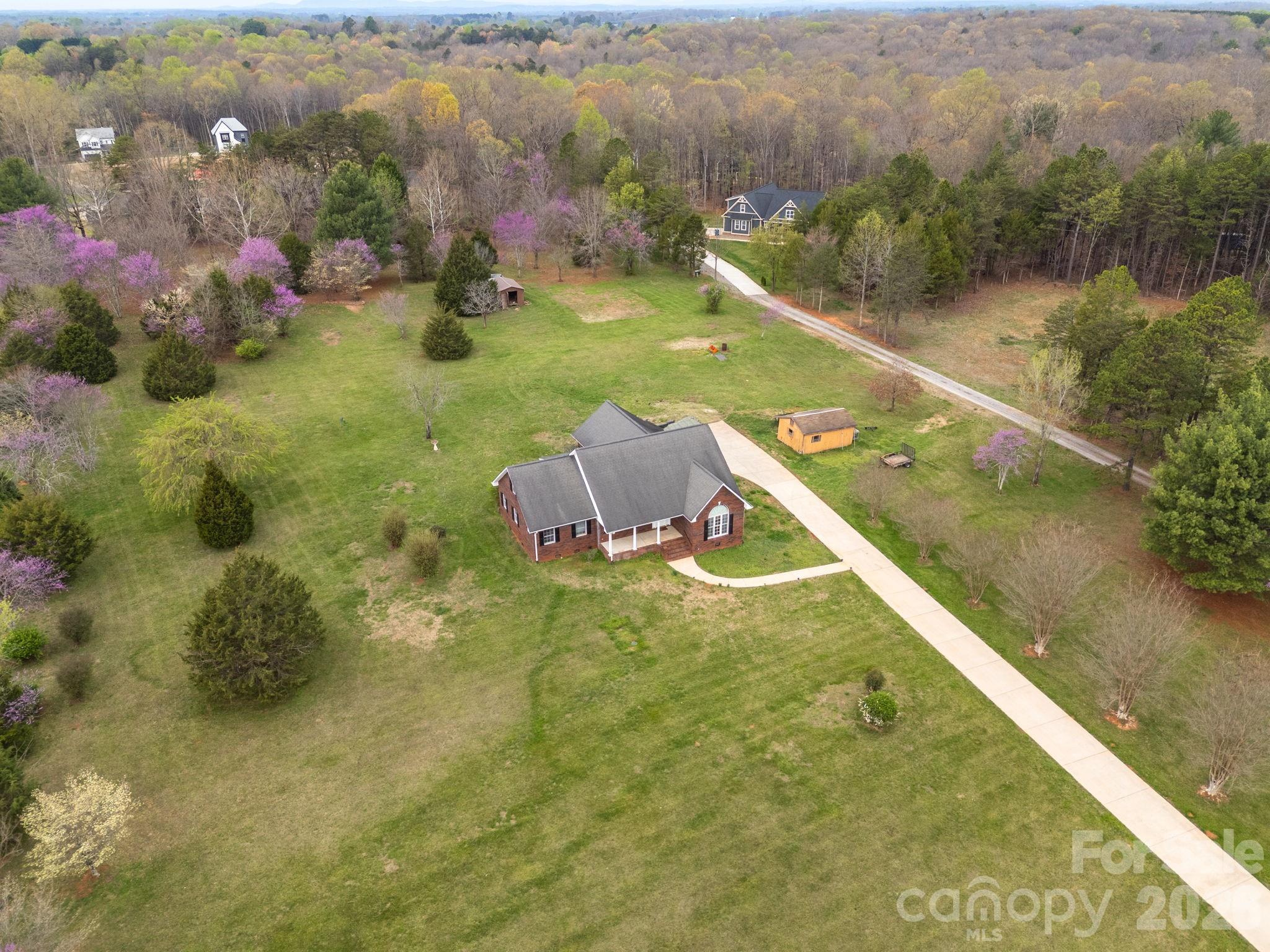 115 Emma Lane — Statesville