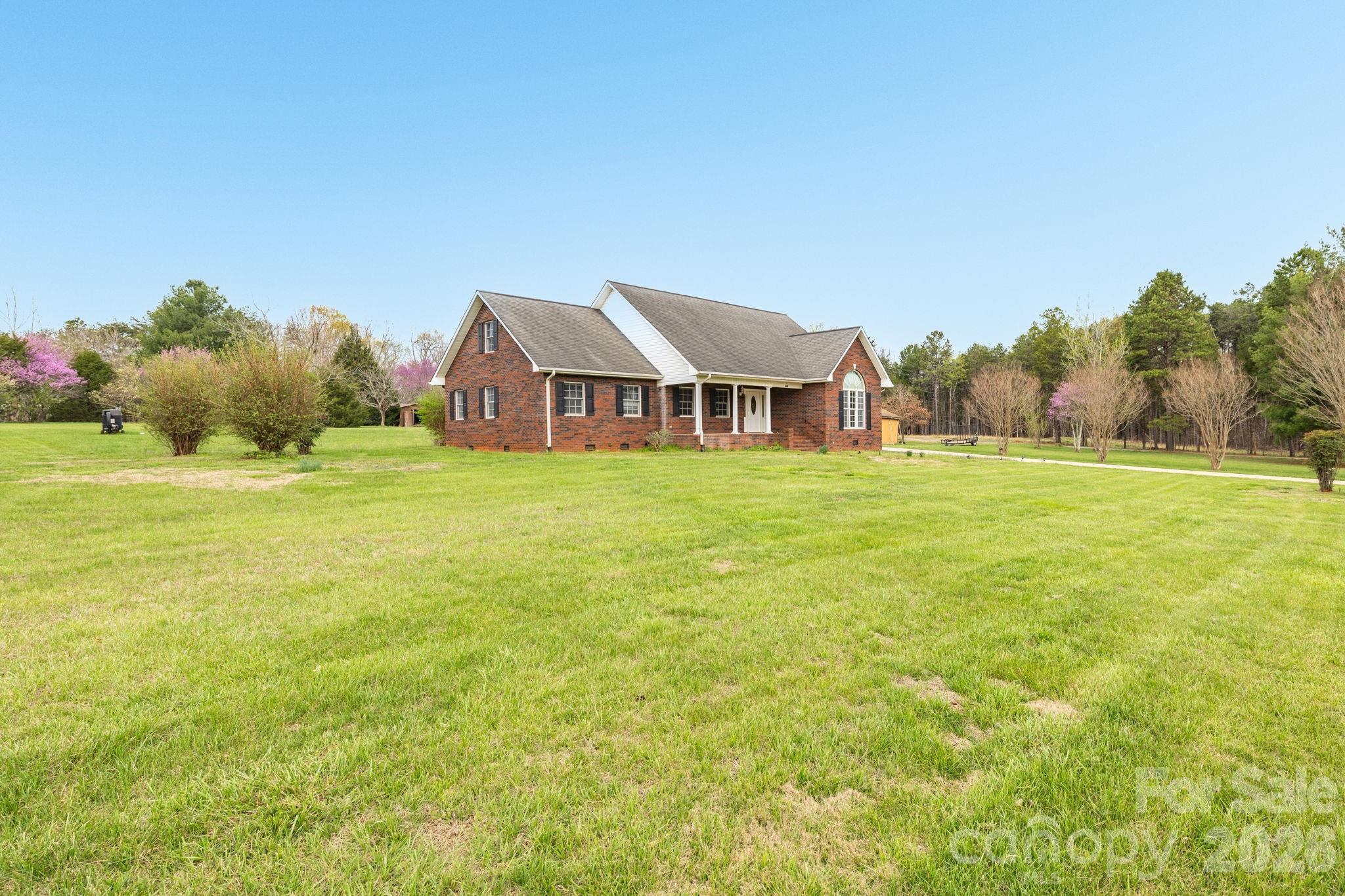 115 Emma Lane — Statesville