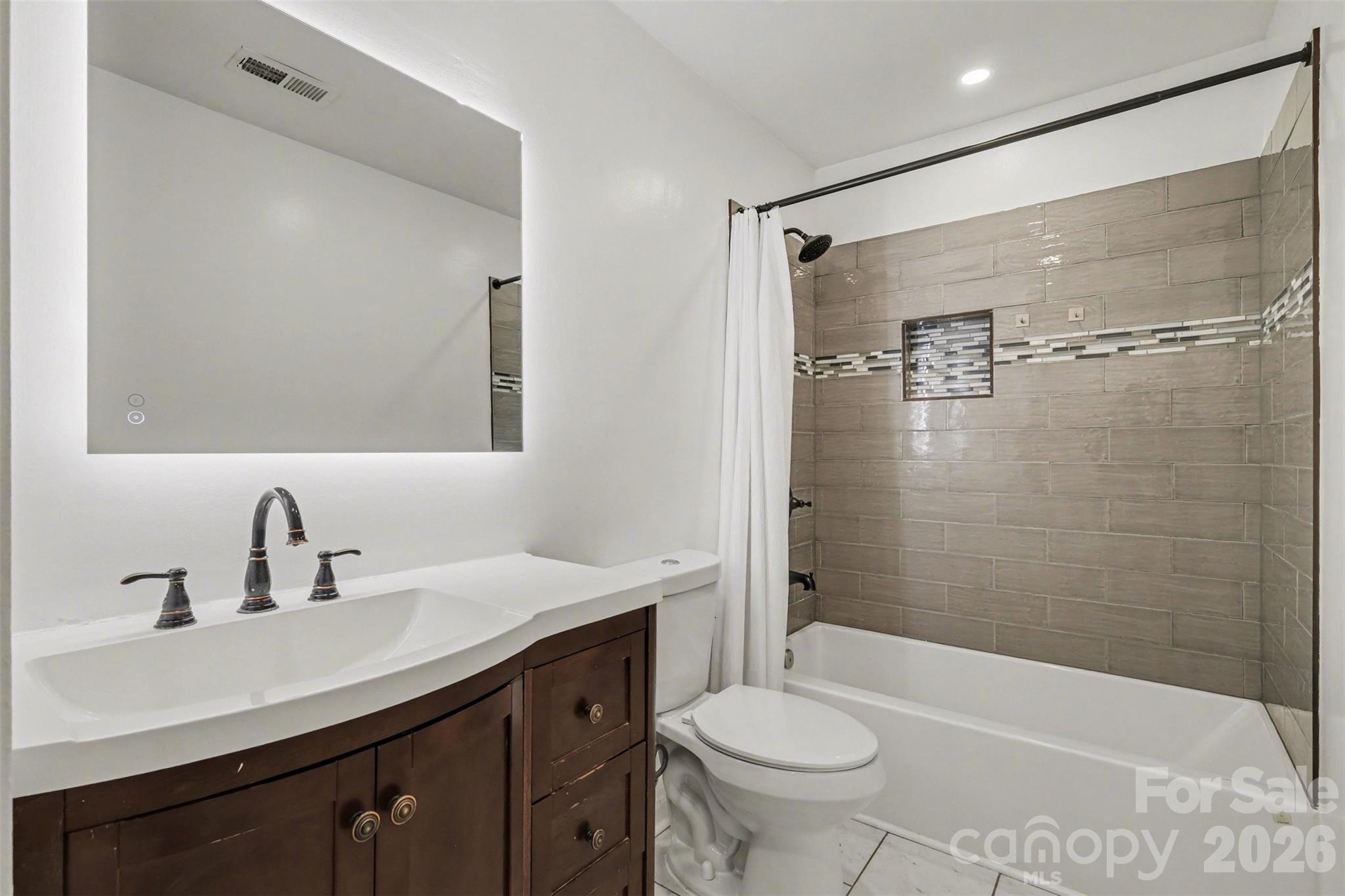 2519 Saluda Drive — Gastonia