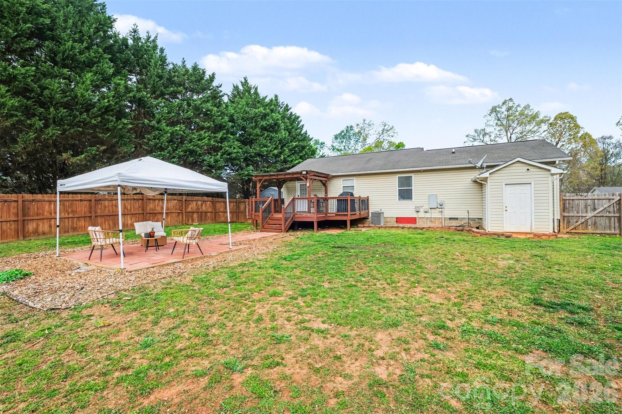 2519 Saluda Drive — Gastonia