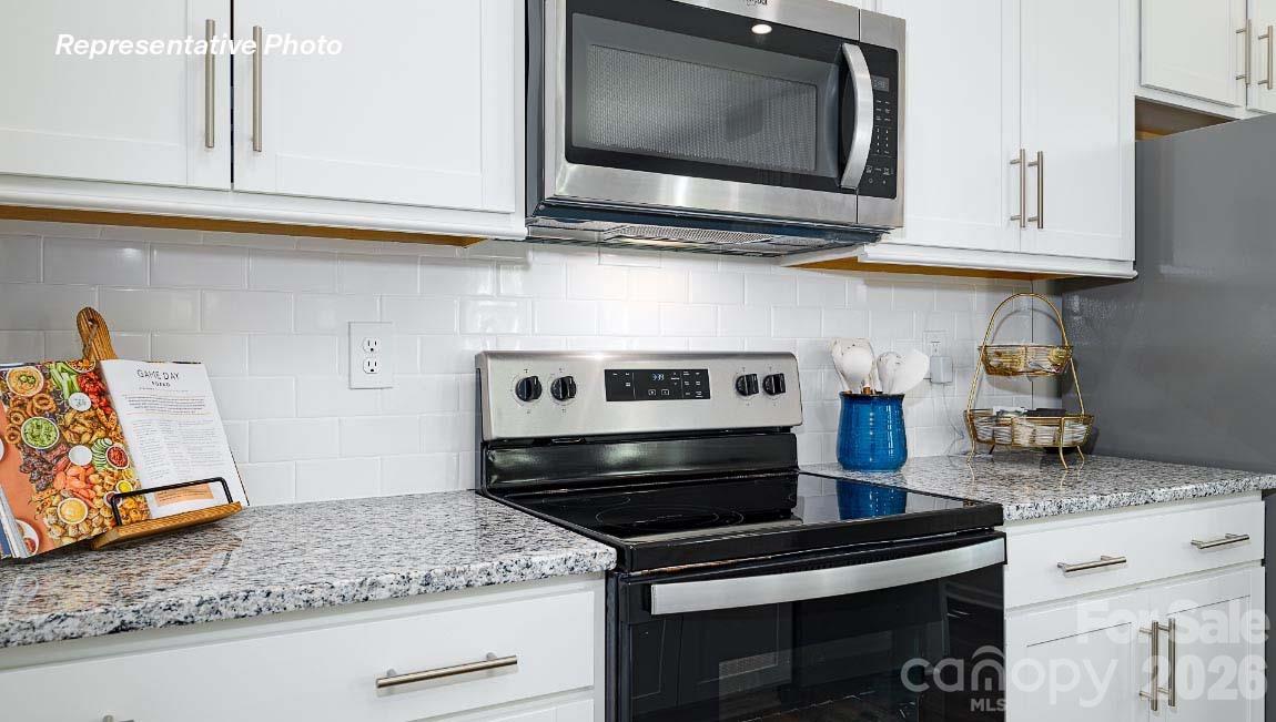 1324 Lily Drive — Richburg