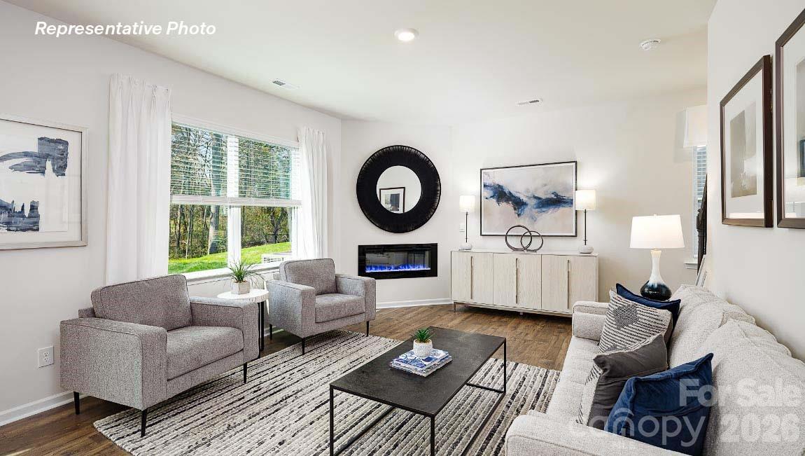 1324 Lily Drive — Richburg