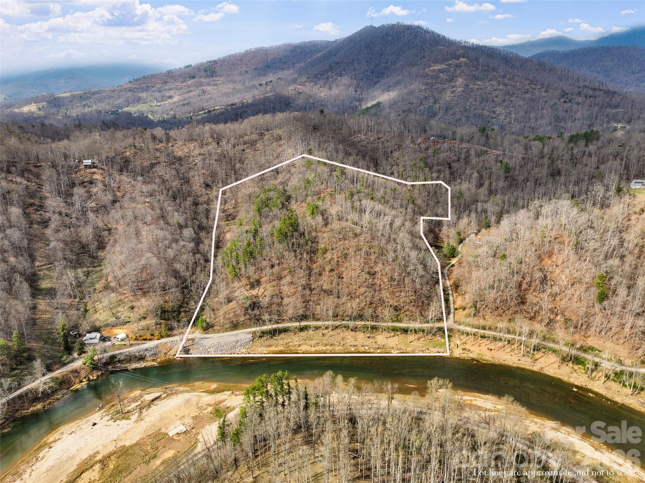 2701 Roses Branch Road — Bakersville