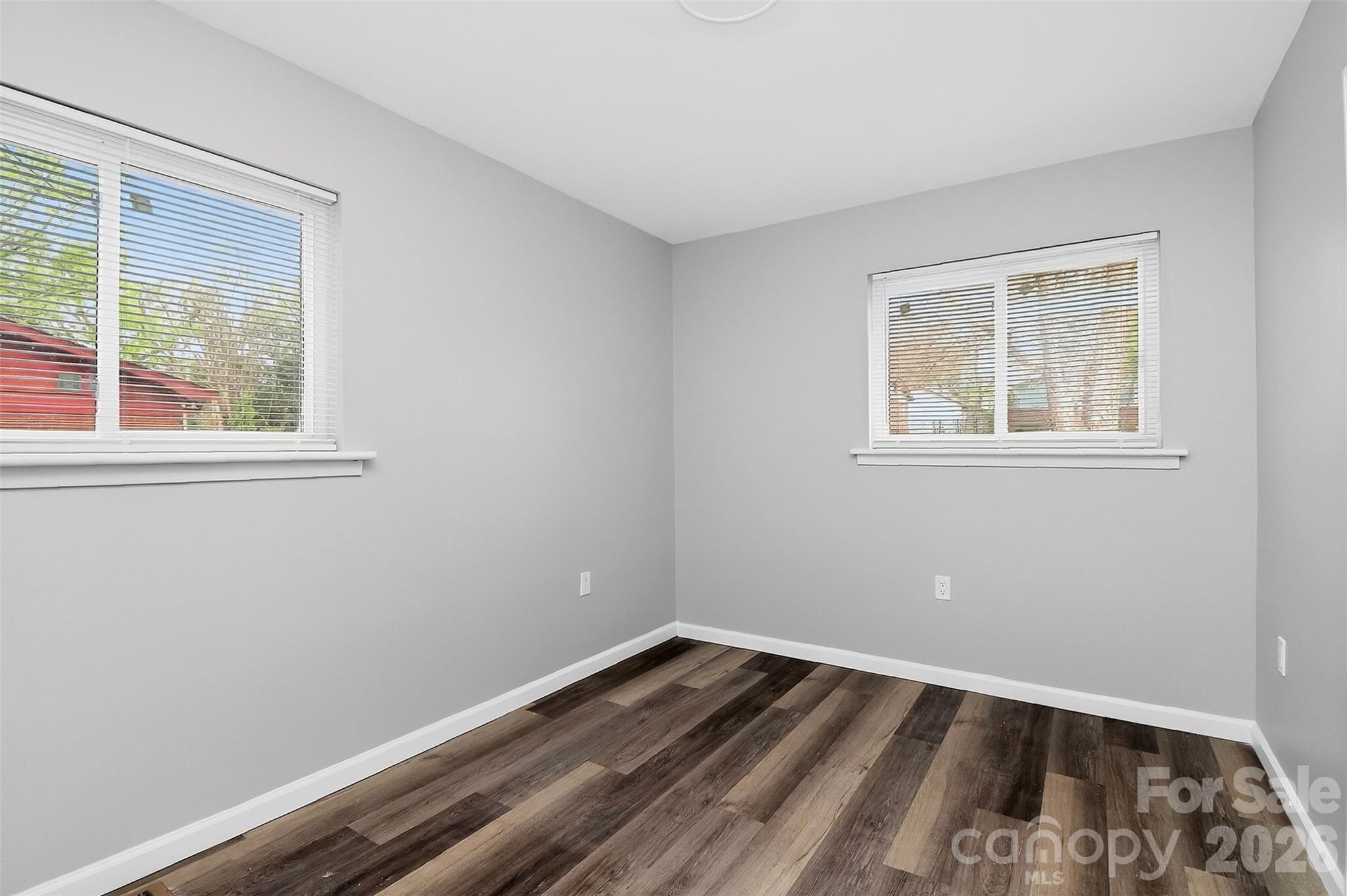 1019 Lewiston Avenue — Charlotte