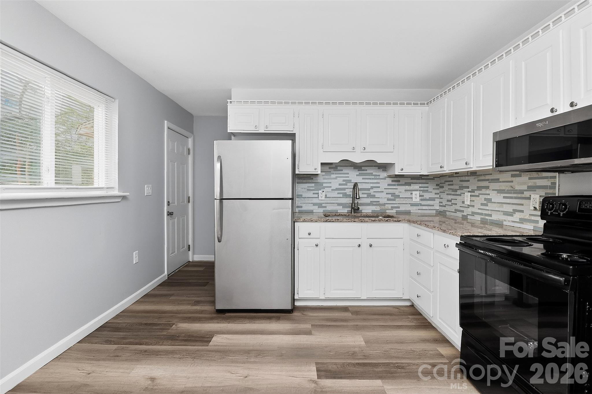 1019 Lewiston Avenue — Charlotte