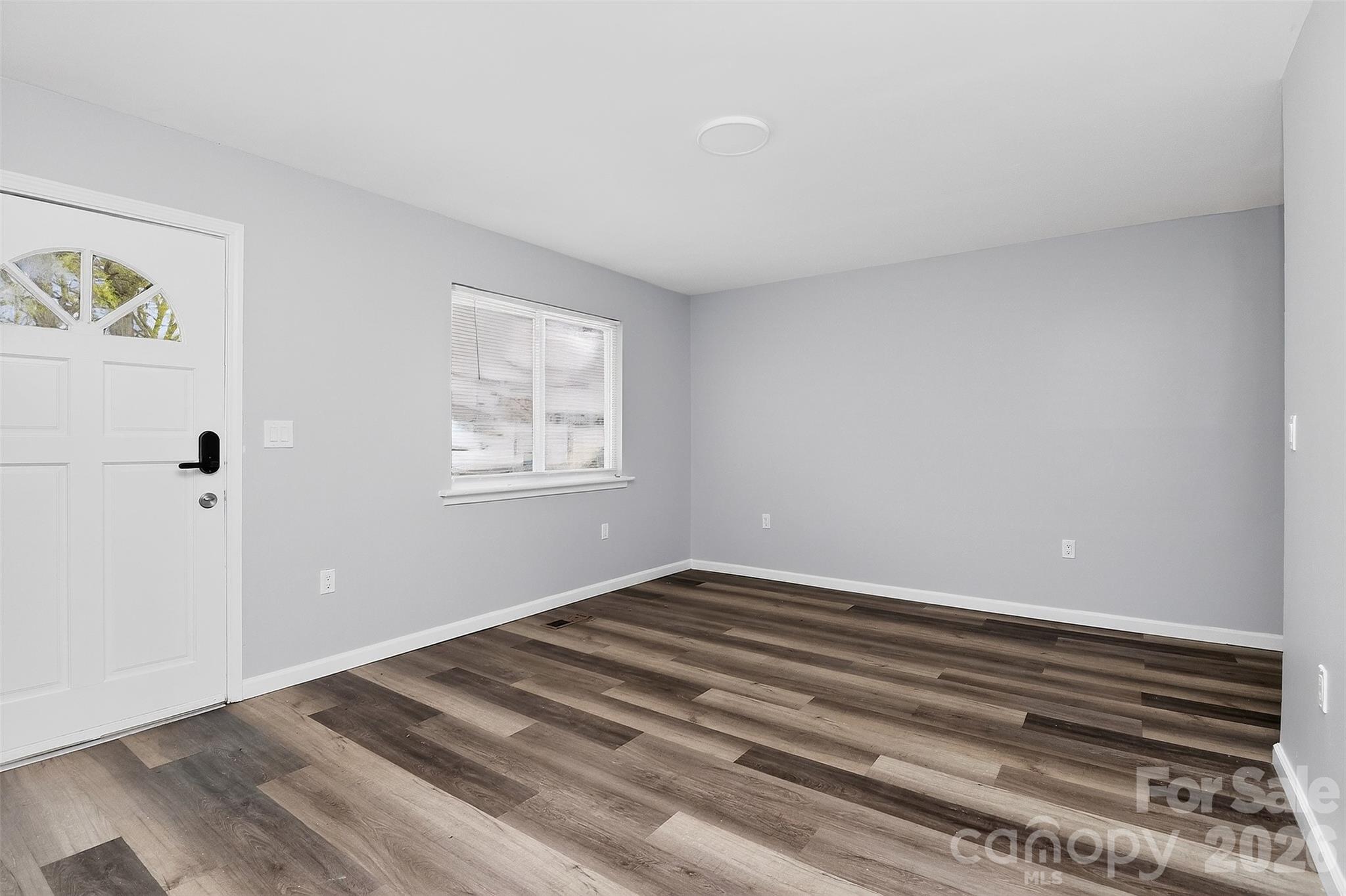 1019 Lewiston Avenue — Charlotte