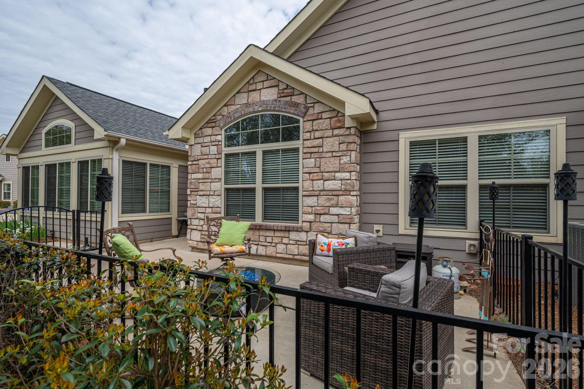 1434 Somersby Circle — Gastonia