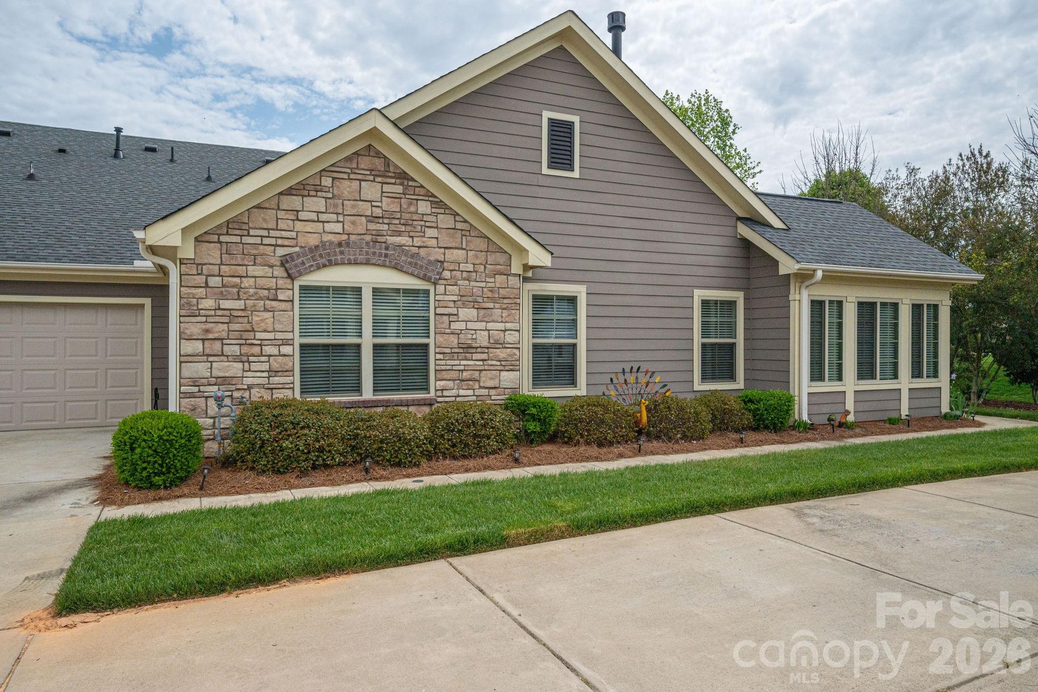 1434 Somersby Circle — Gastonia