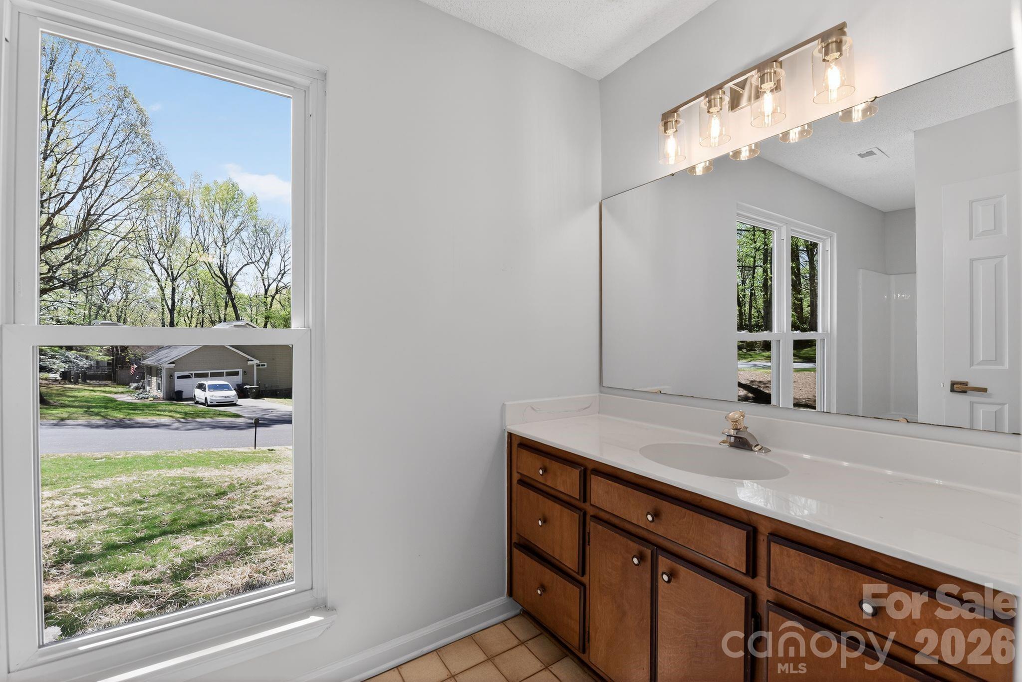 100 Steuben Drive — Huntersville