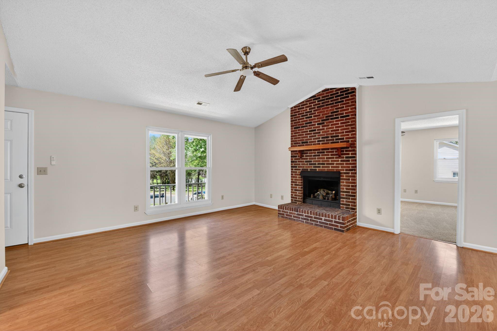 100 Steuben Drive — Huntersville